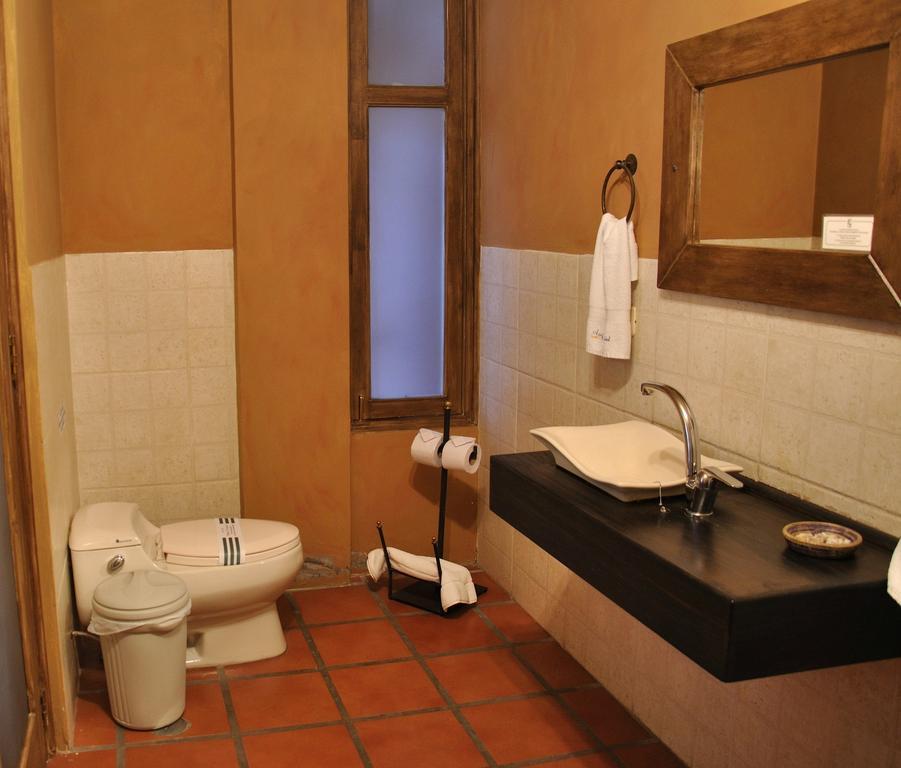 Azul Colonial Inn