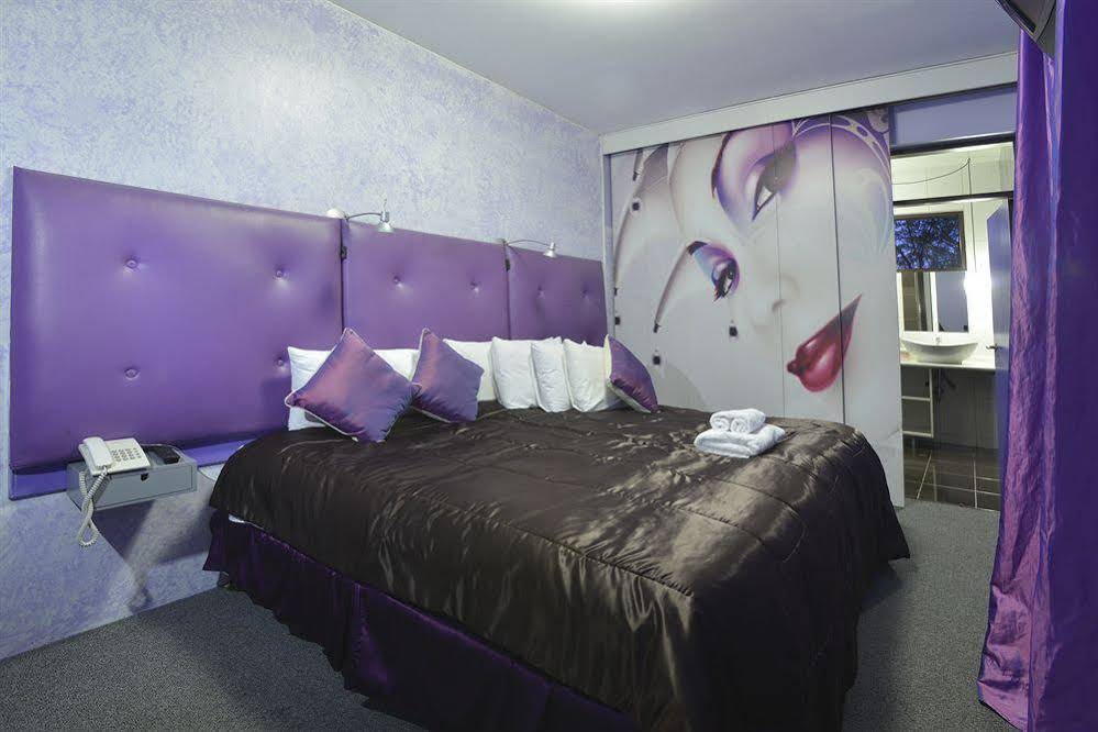 Dreams Boutique Hotel