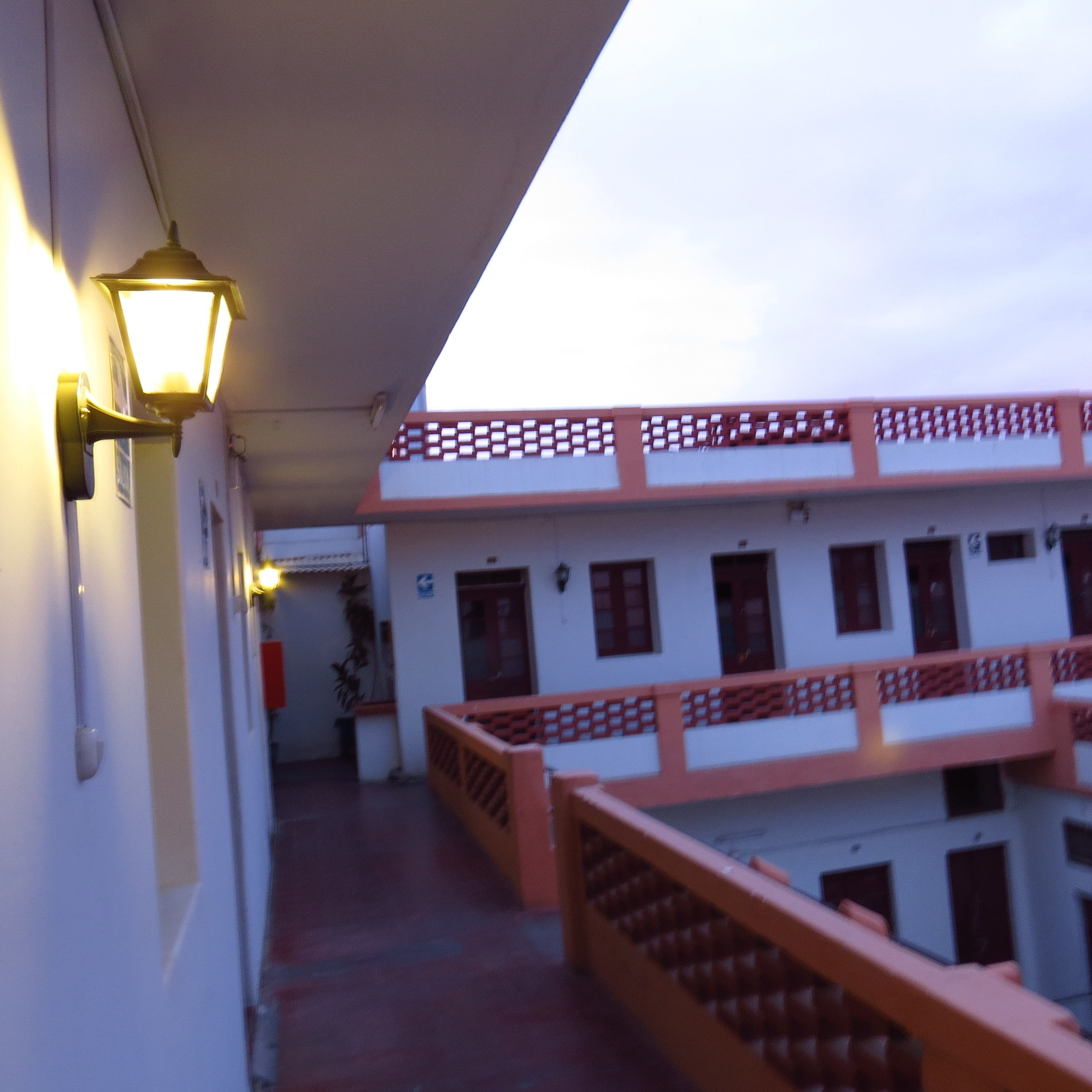 Gran Hotel - Hostel