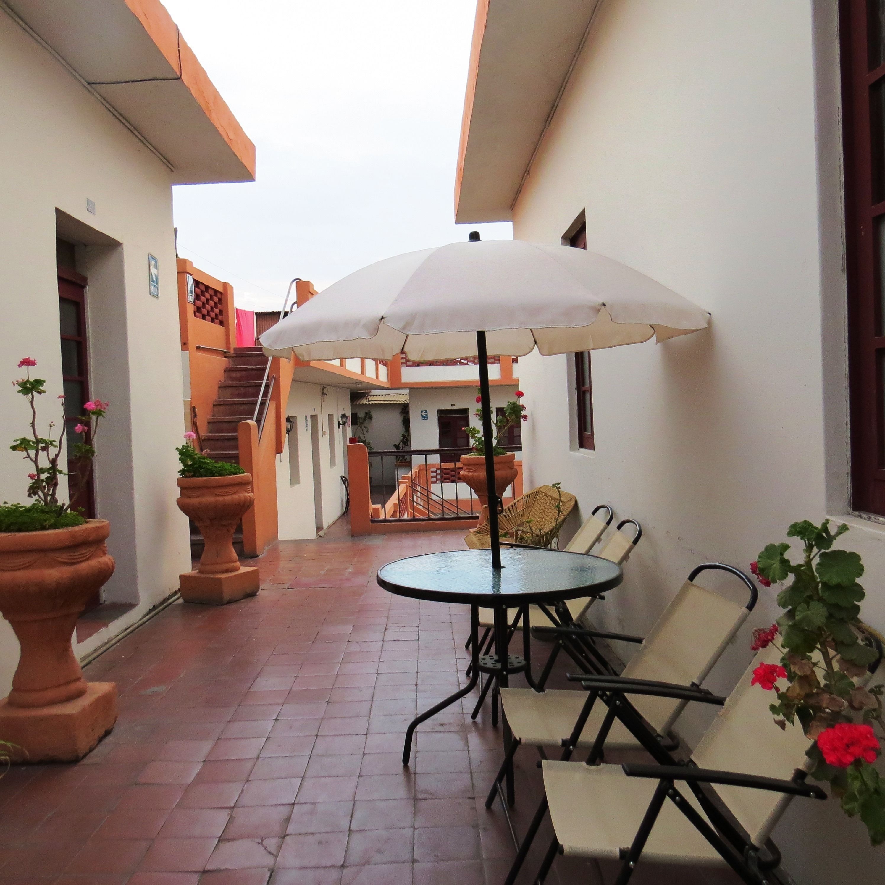 Gran Hotel - Hostel