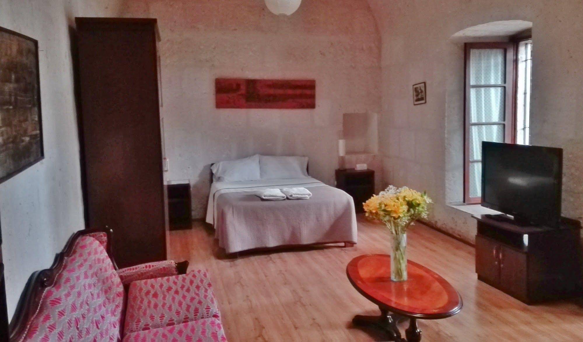 Casablanca Hostal