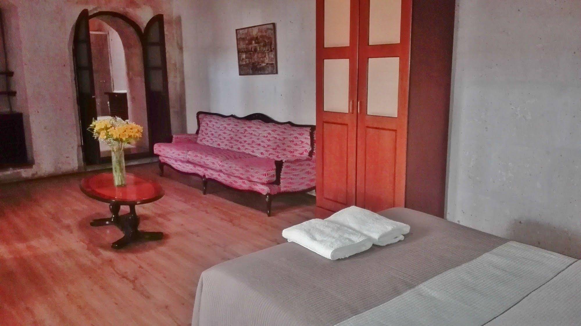 Casablanca Hostal