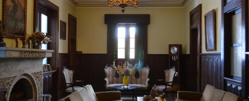 Las Mercedes Hostal Residencial