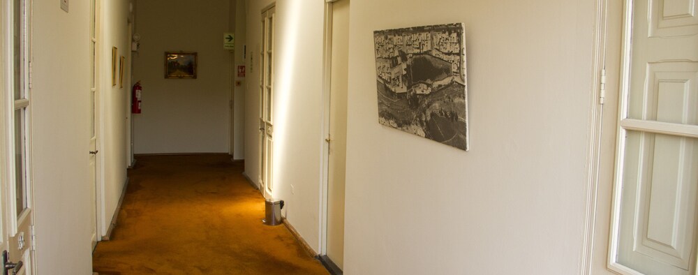 Las Mercedes Hostal Residencial