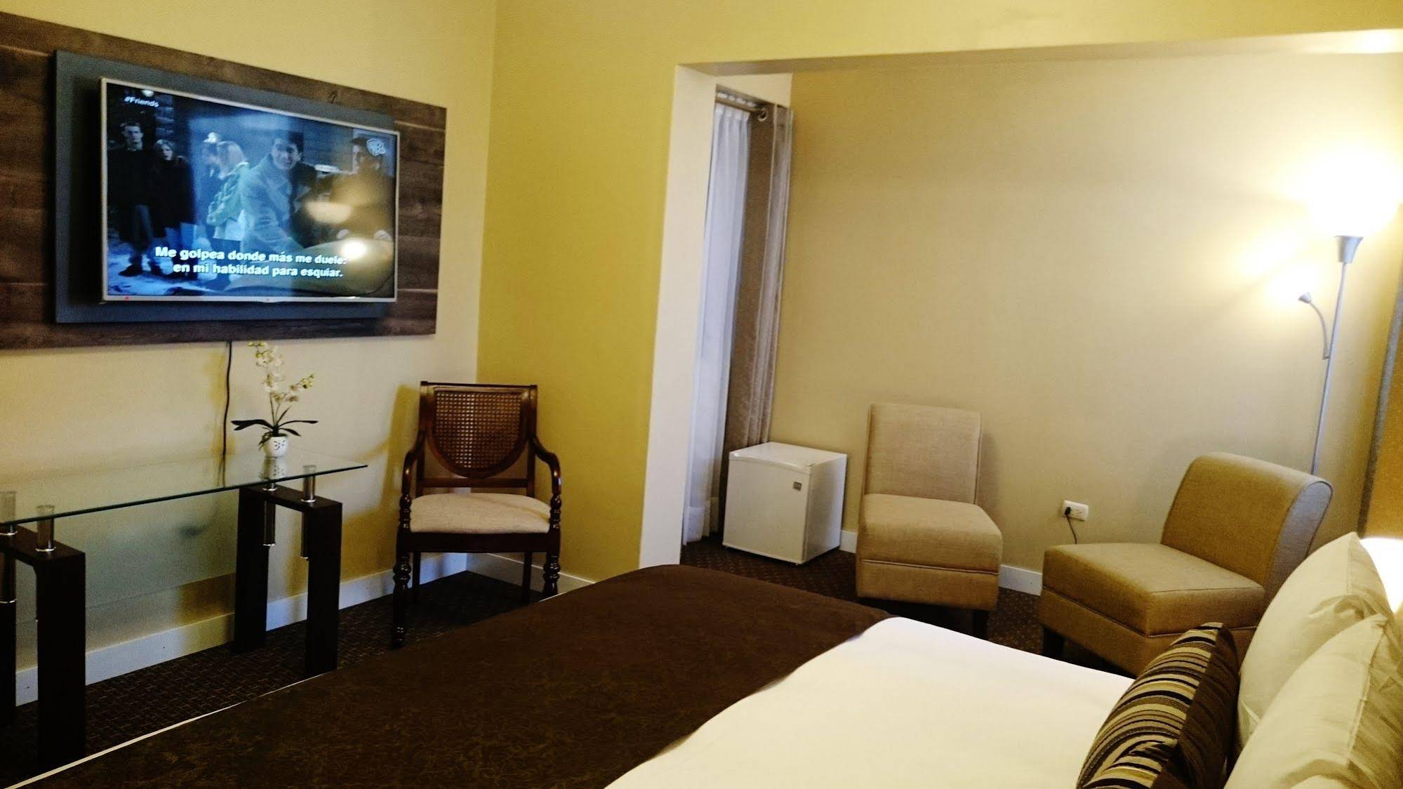 Los Leones Hotel Boutique