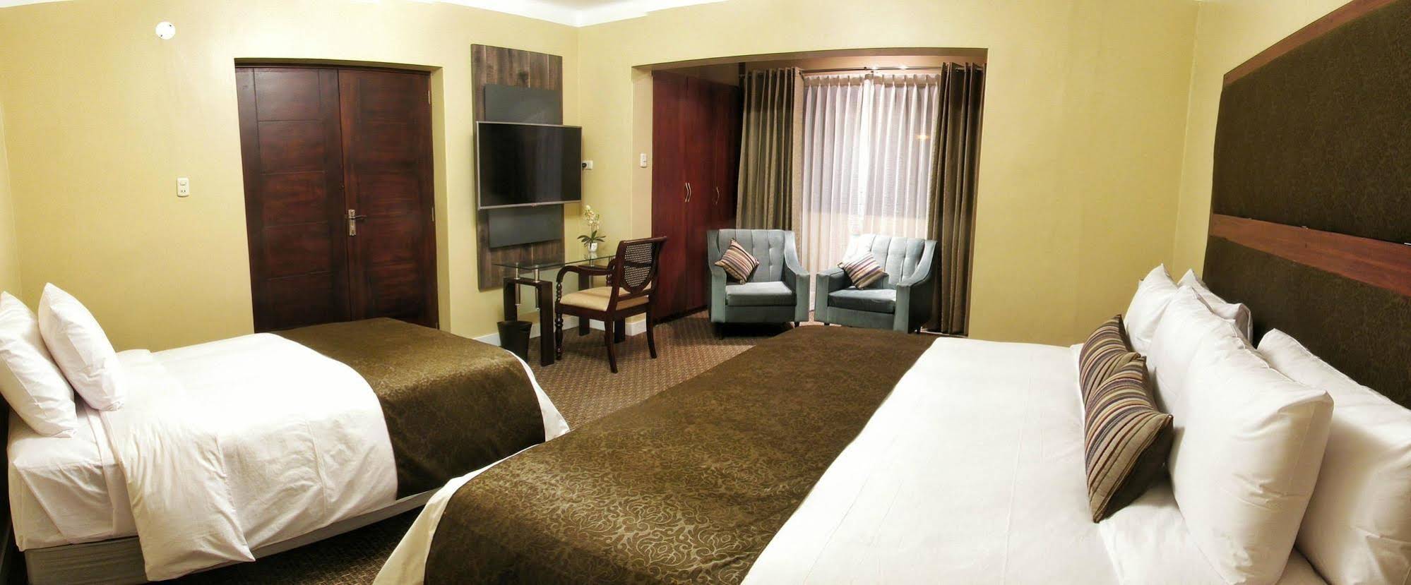 Los Leones Hotel Boutique