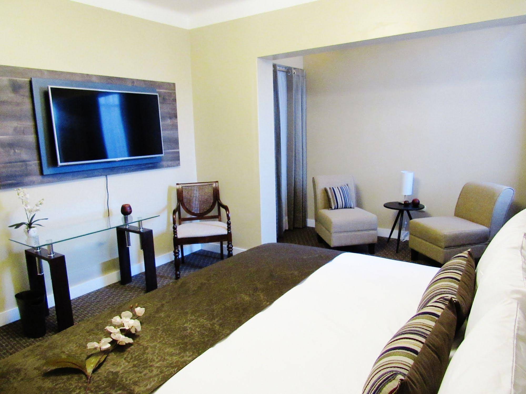 Los Leones Hotel Boutique