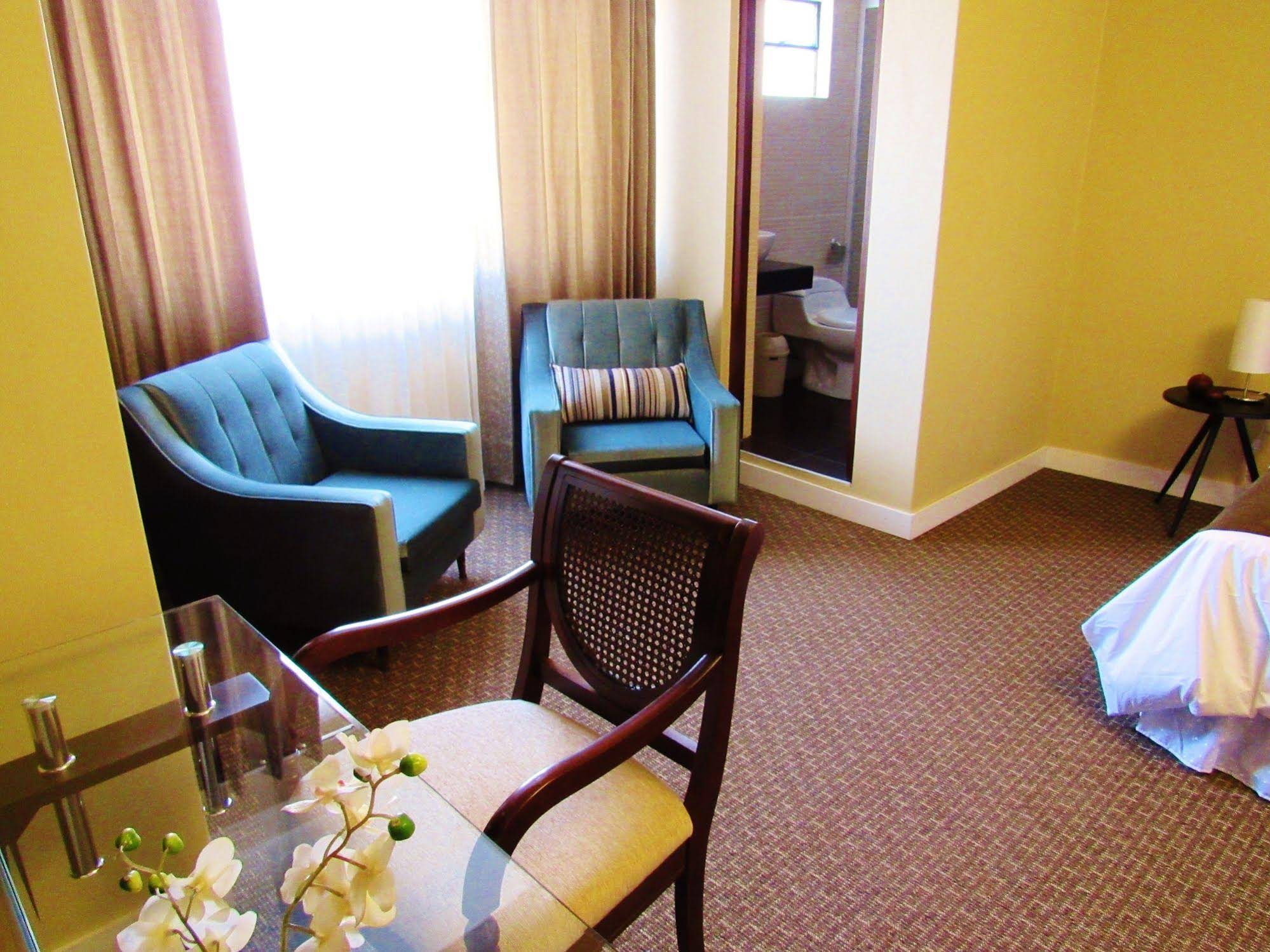 Los Leones Hotel Boutique