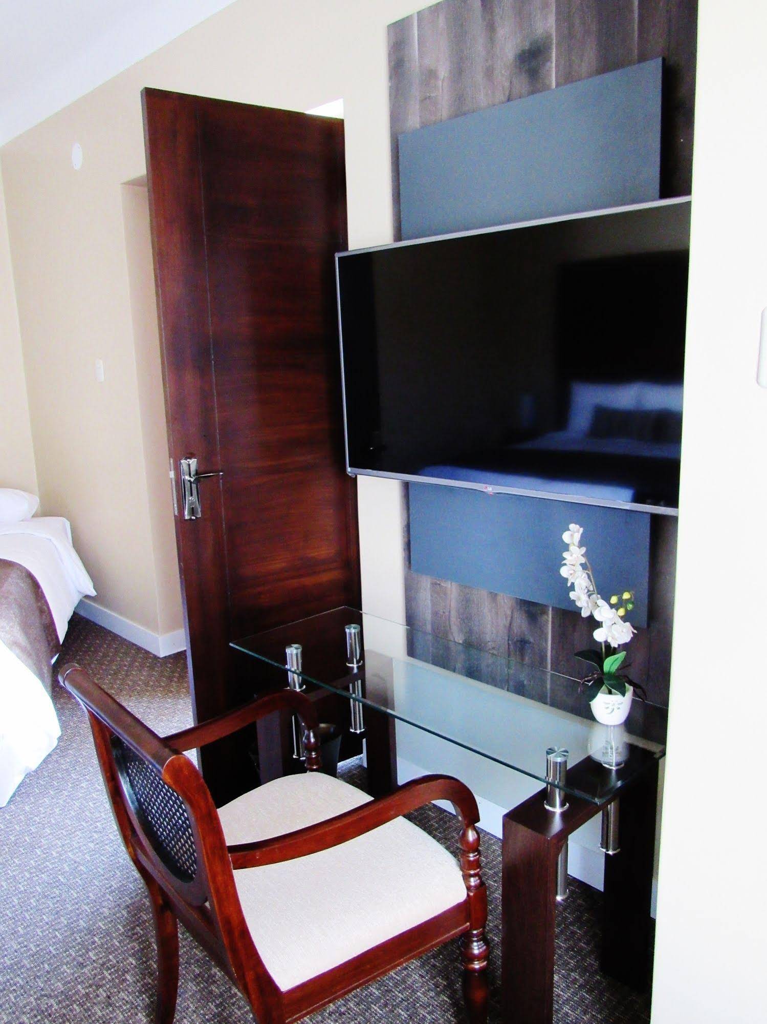 Los Leones Hotel Boutique