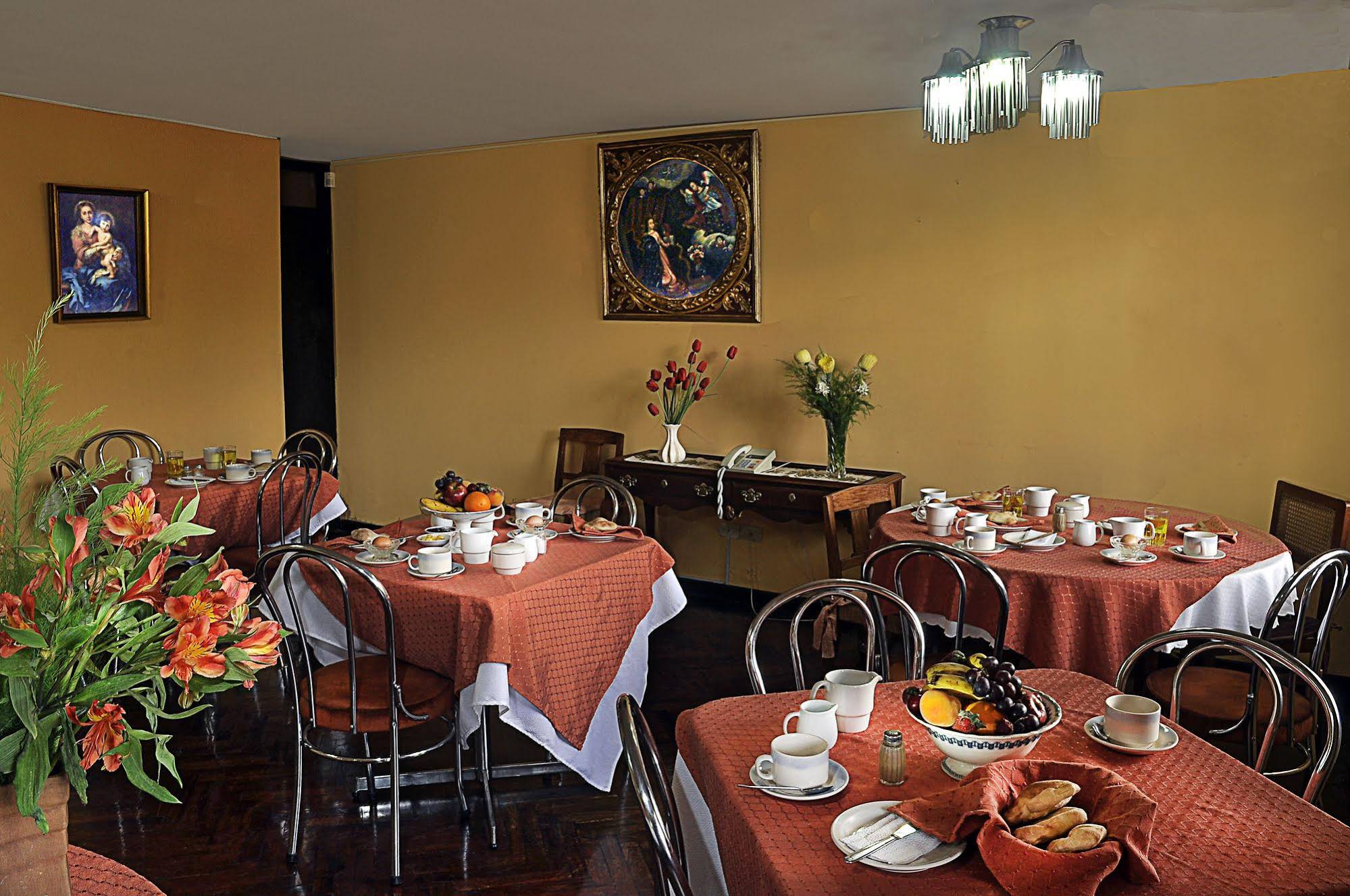 Maison Plaza