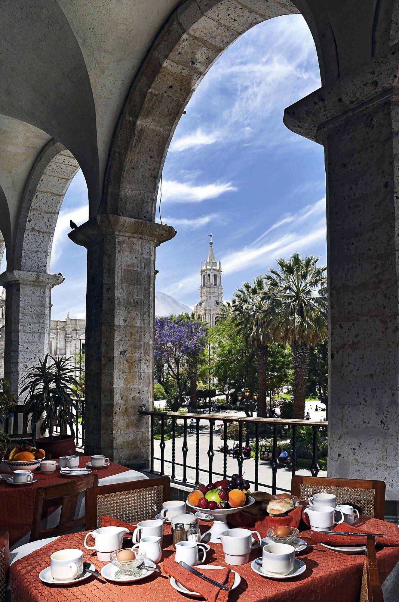 Maison Plaza
