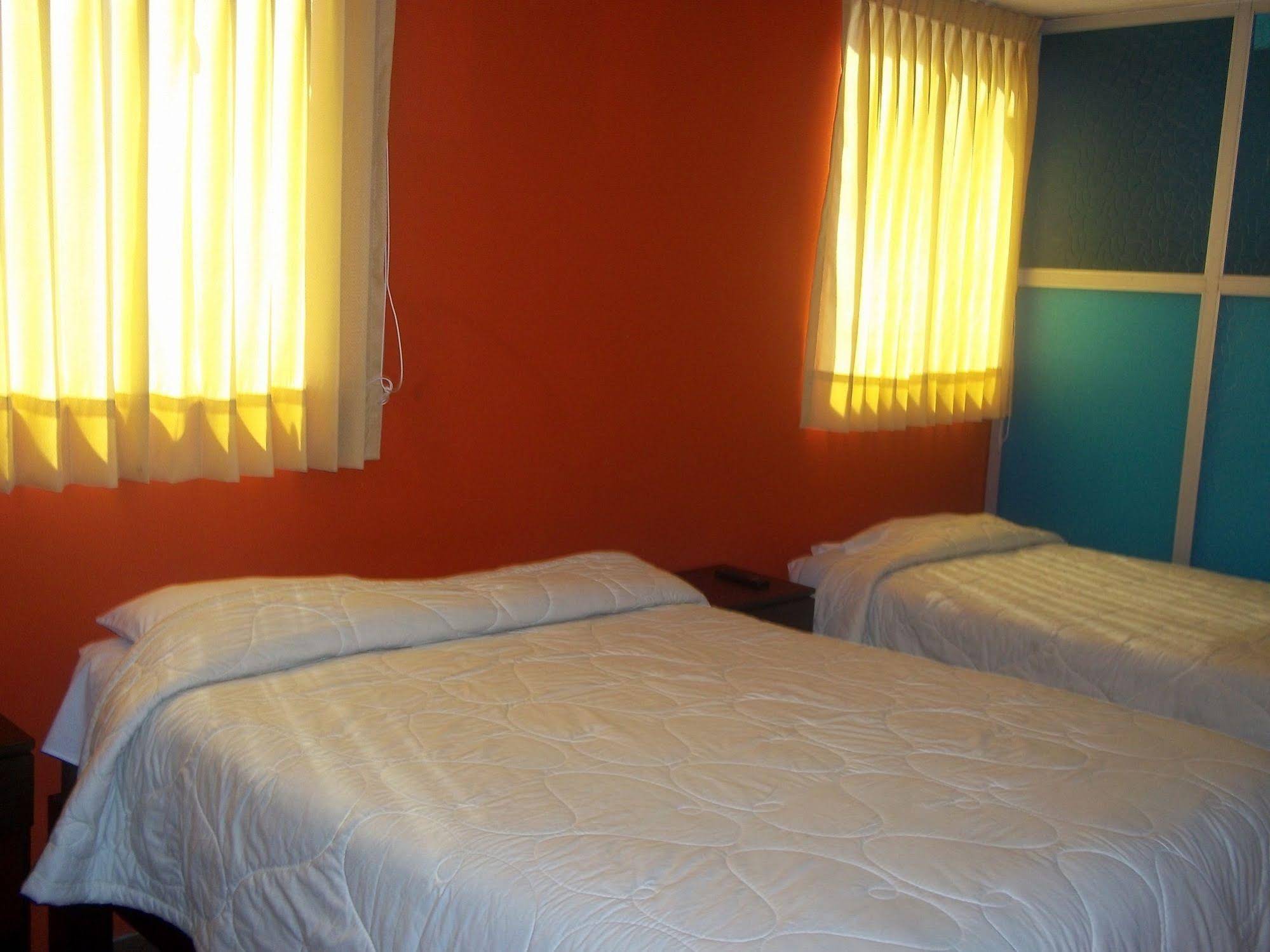 Mango Hostel B&B