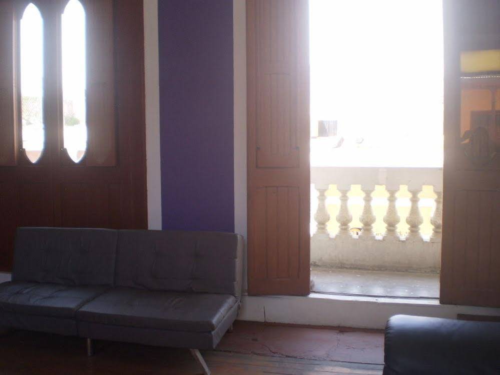 Mango Hostel B&B
