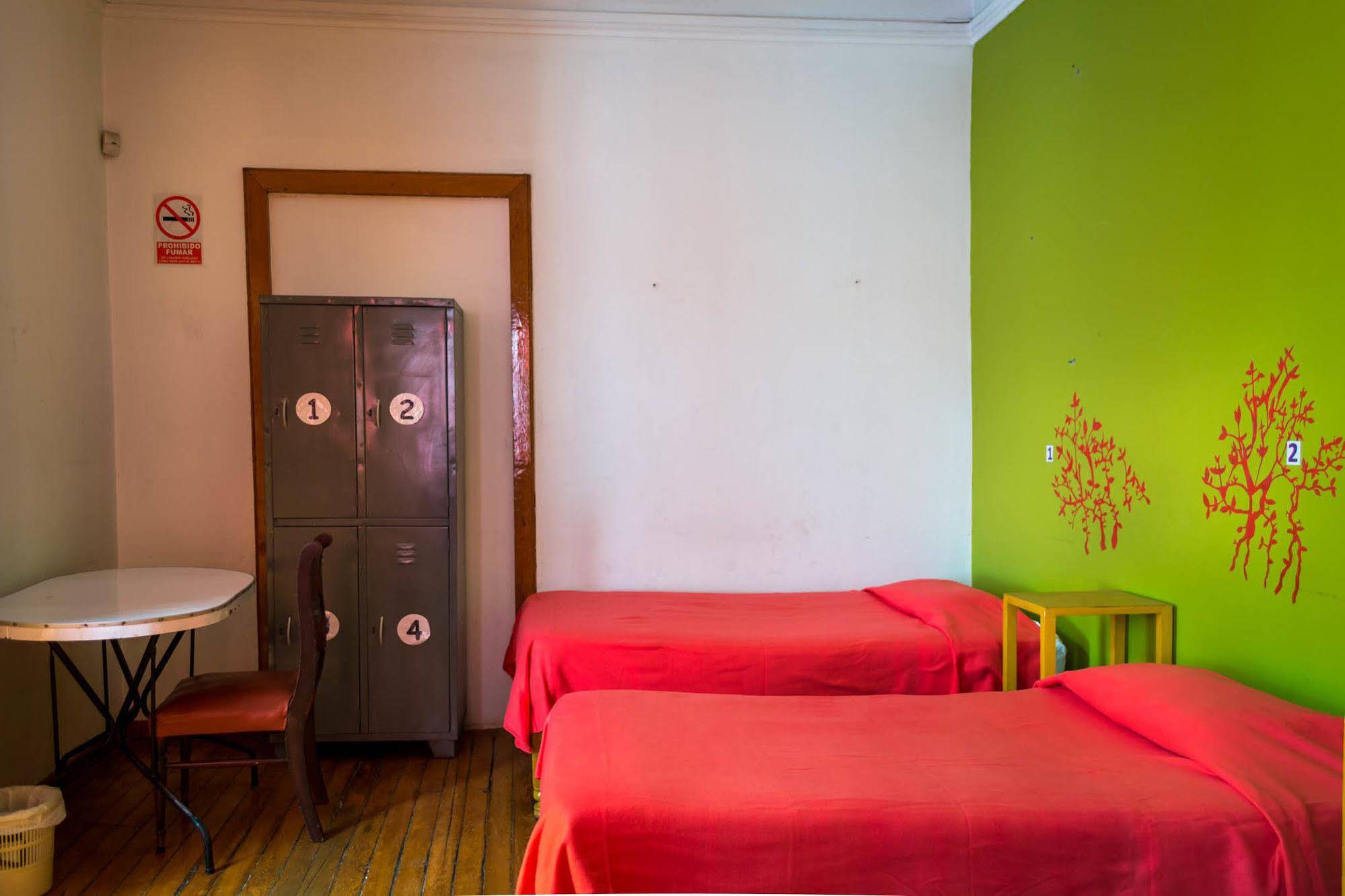 Mercaderes Backpackers