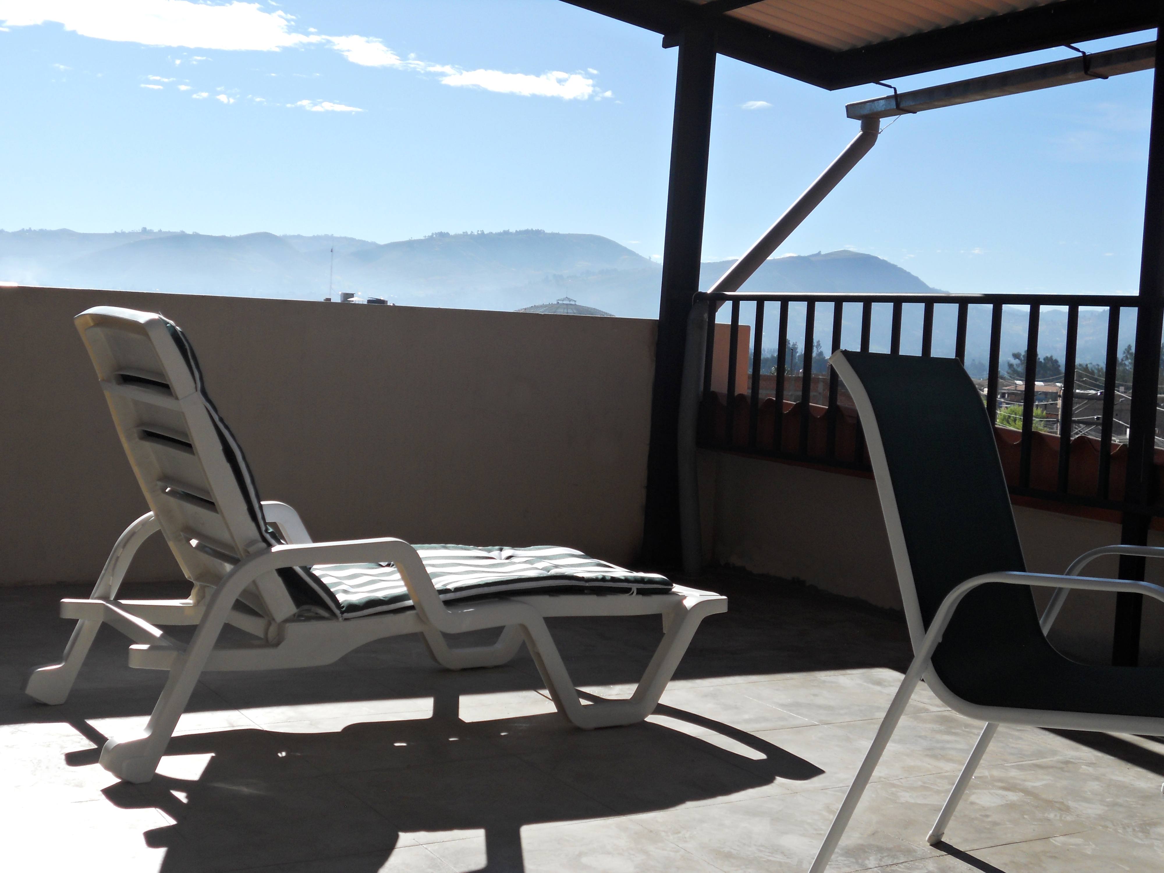 Yuraq Hotel