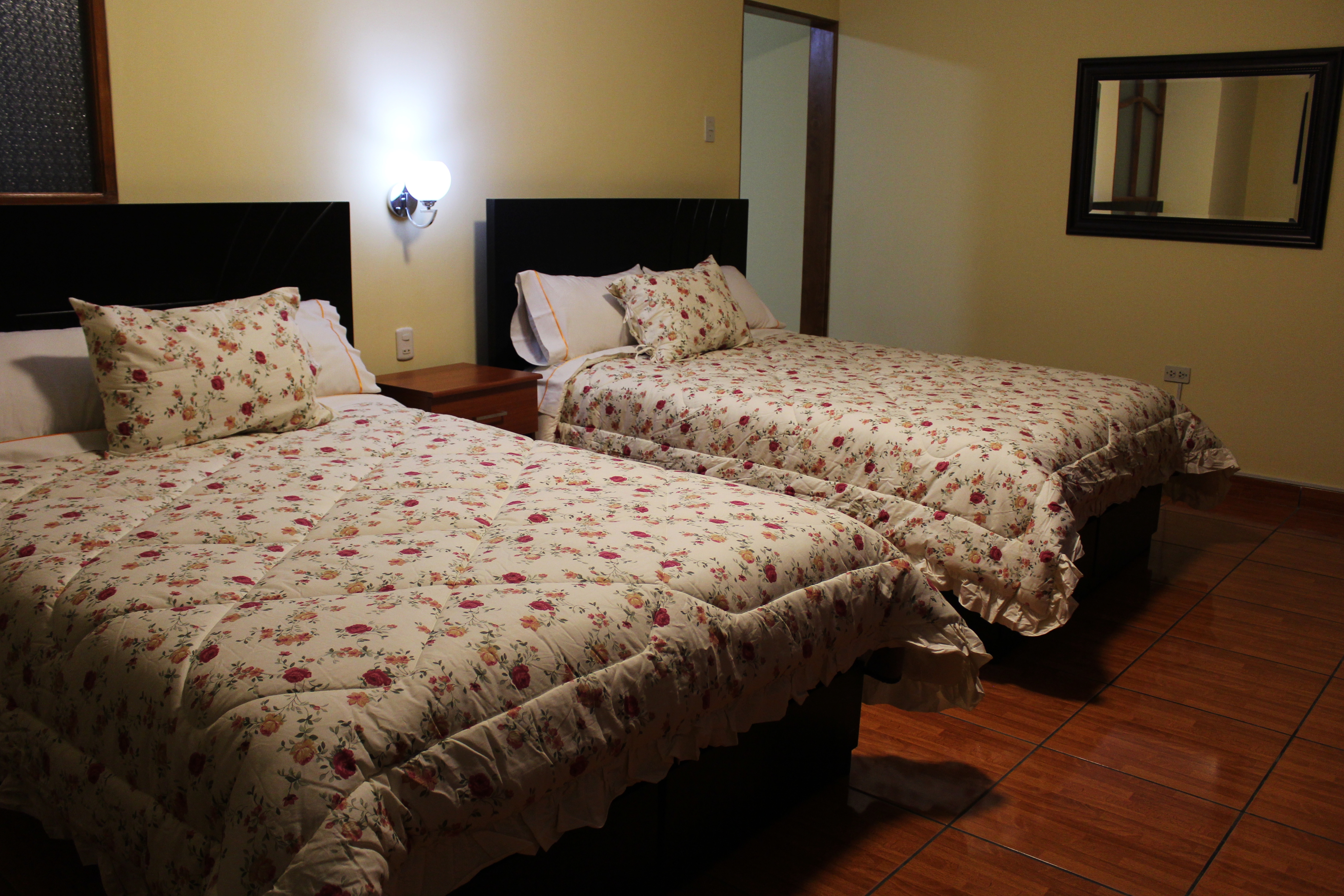 Yuraq Hotel