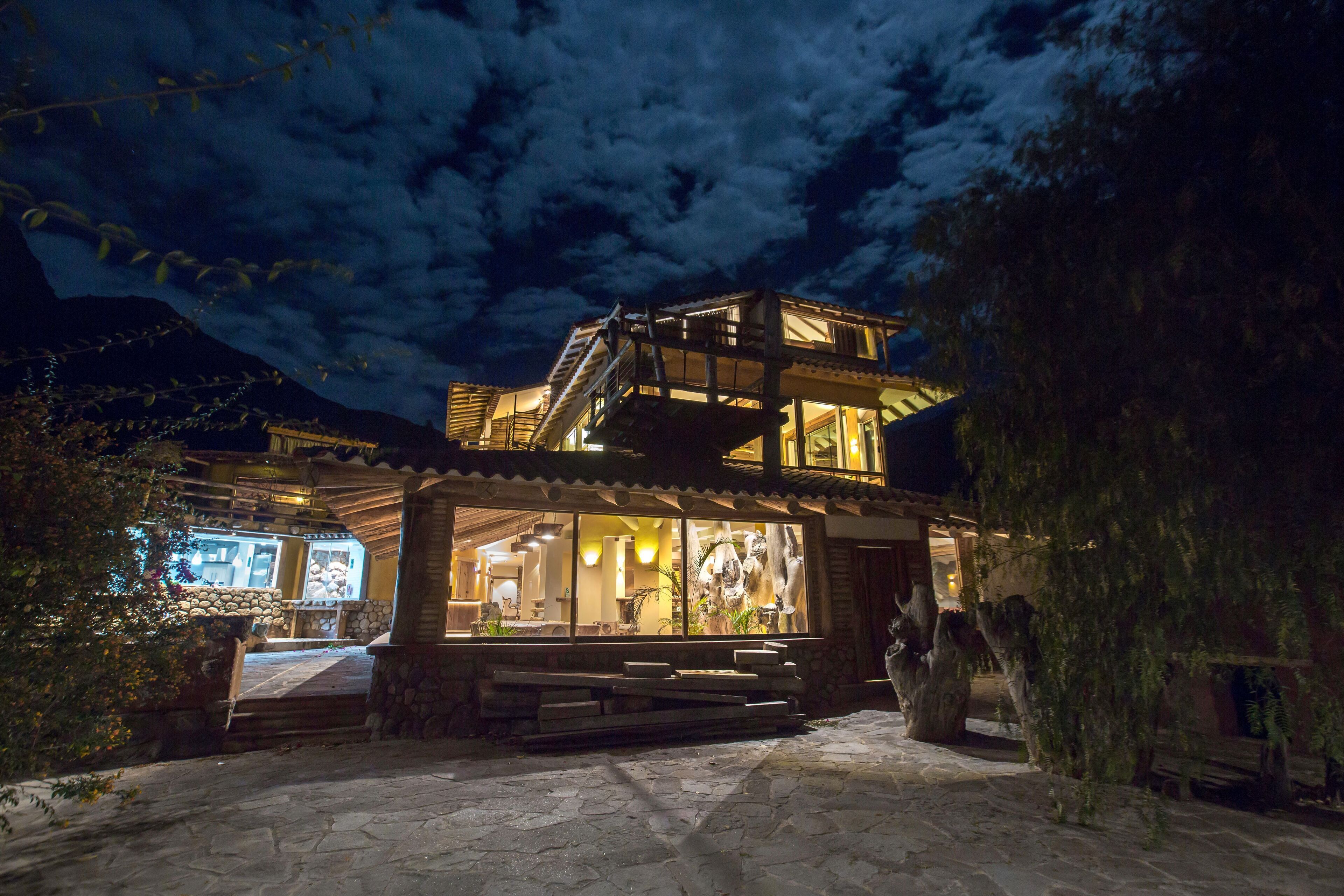Casa Raiz The Handmade House