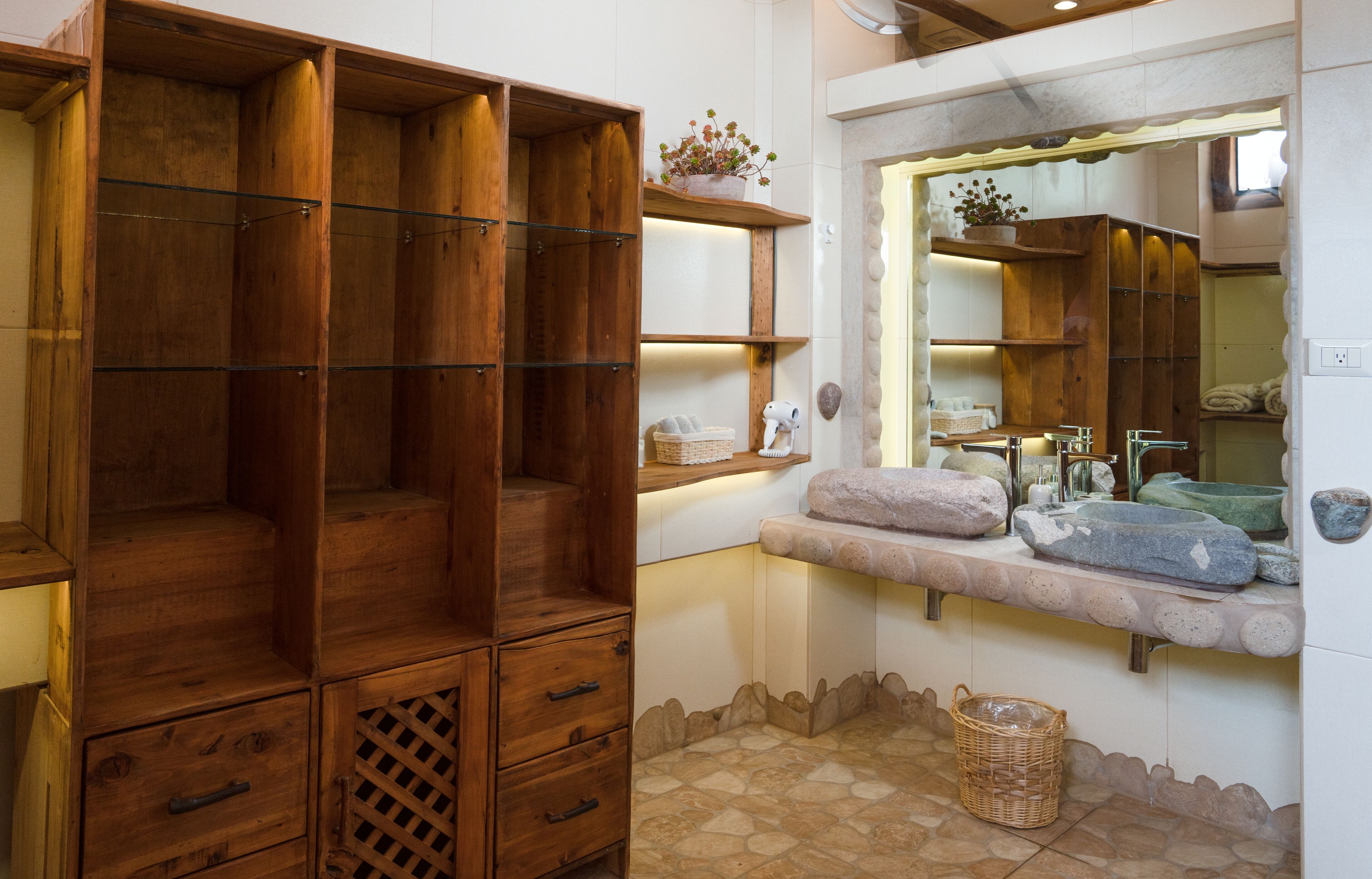 Casa Raiz The Handmade House