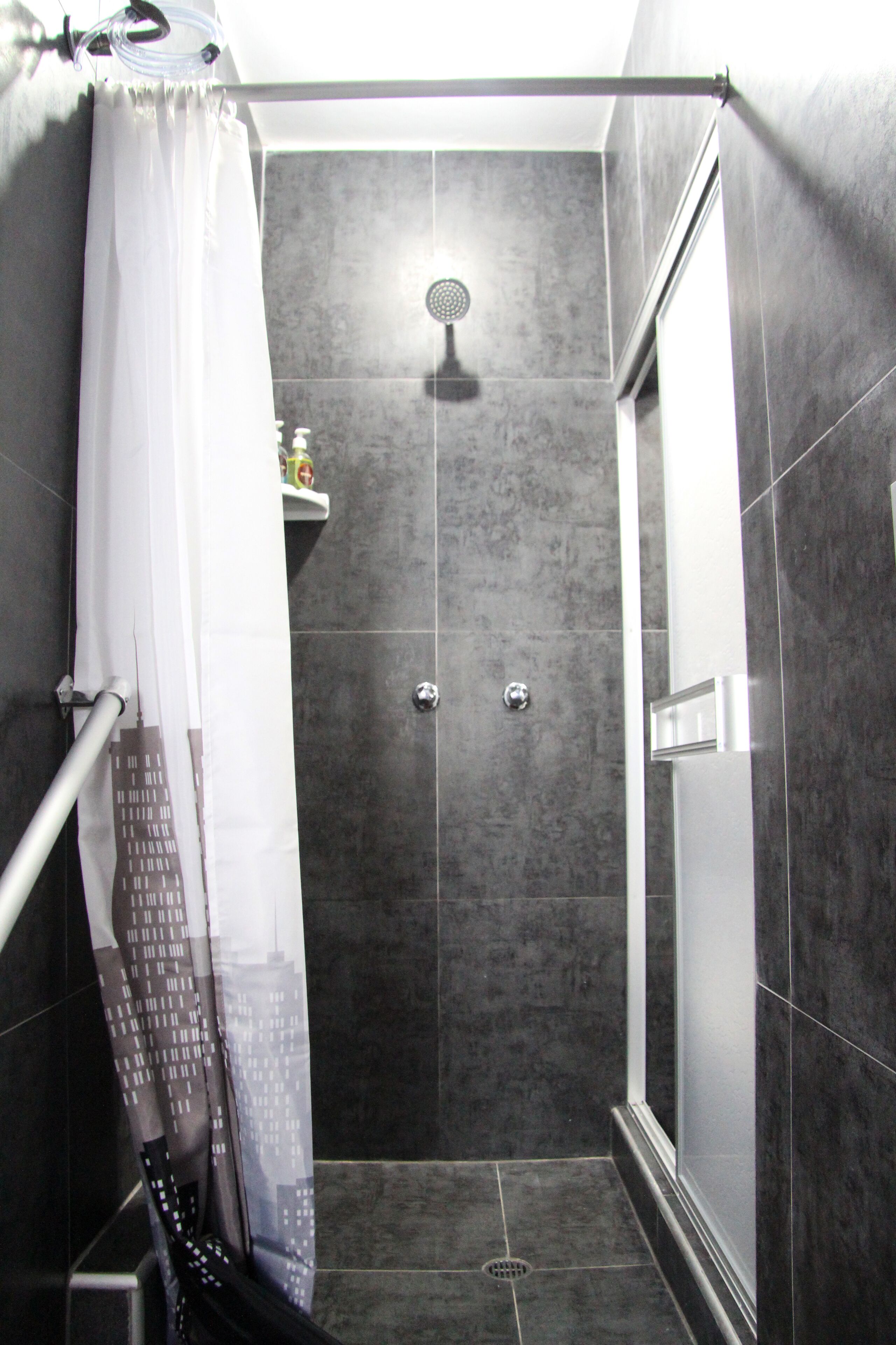 Airport Tampu B&B
