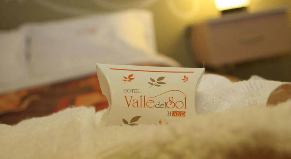 Hotel Valle Del Sol Hand