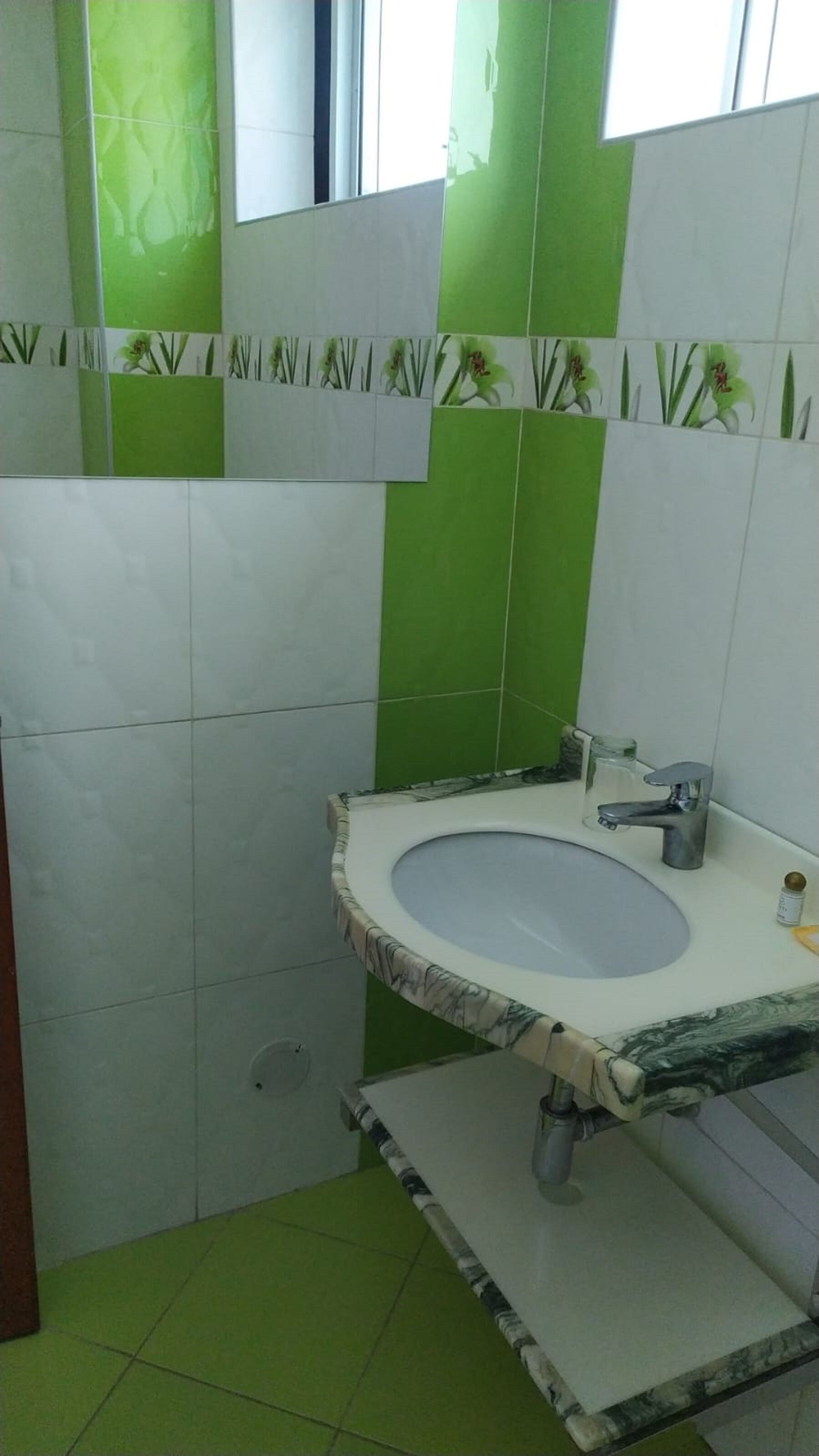 Joneya Hotel