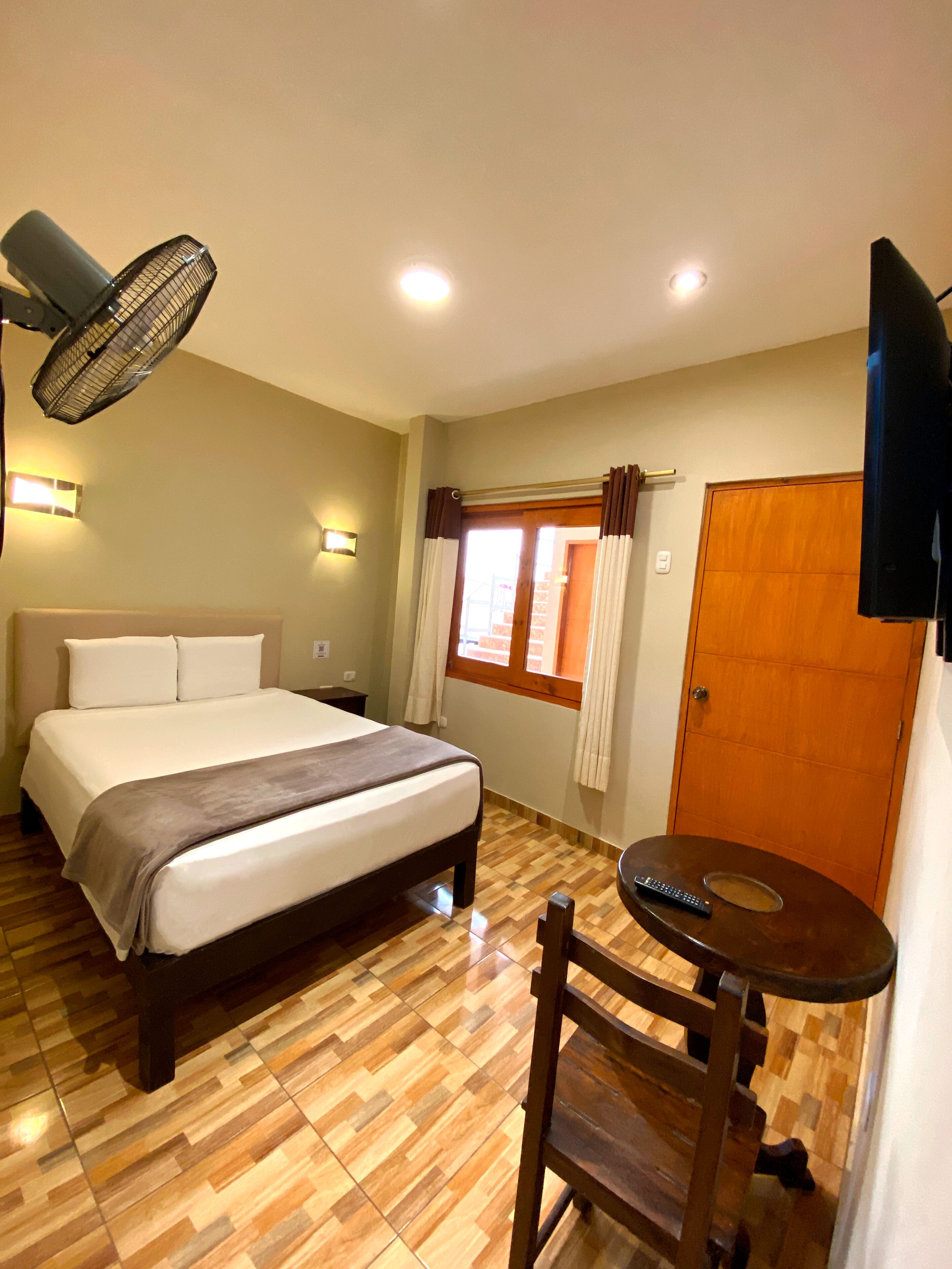 Hotel Thiago