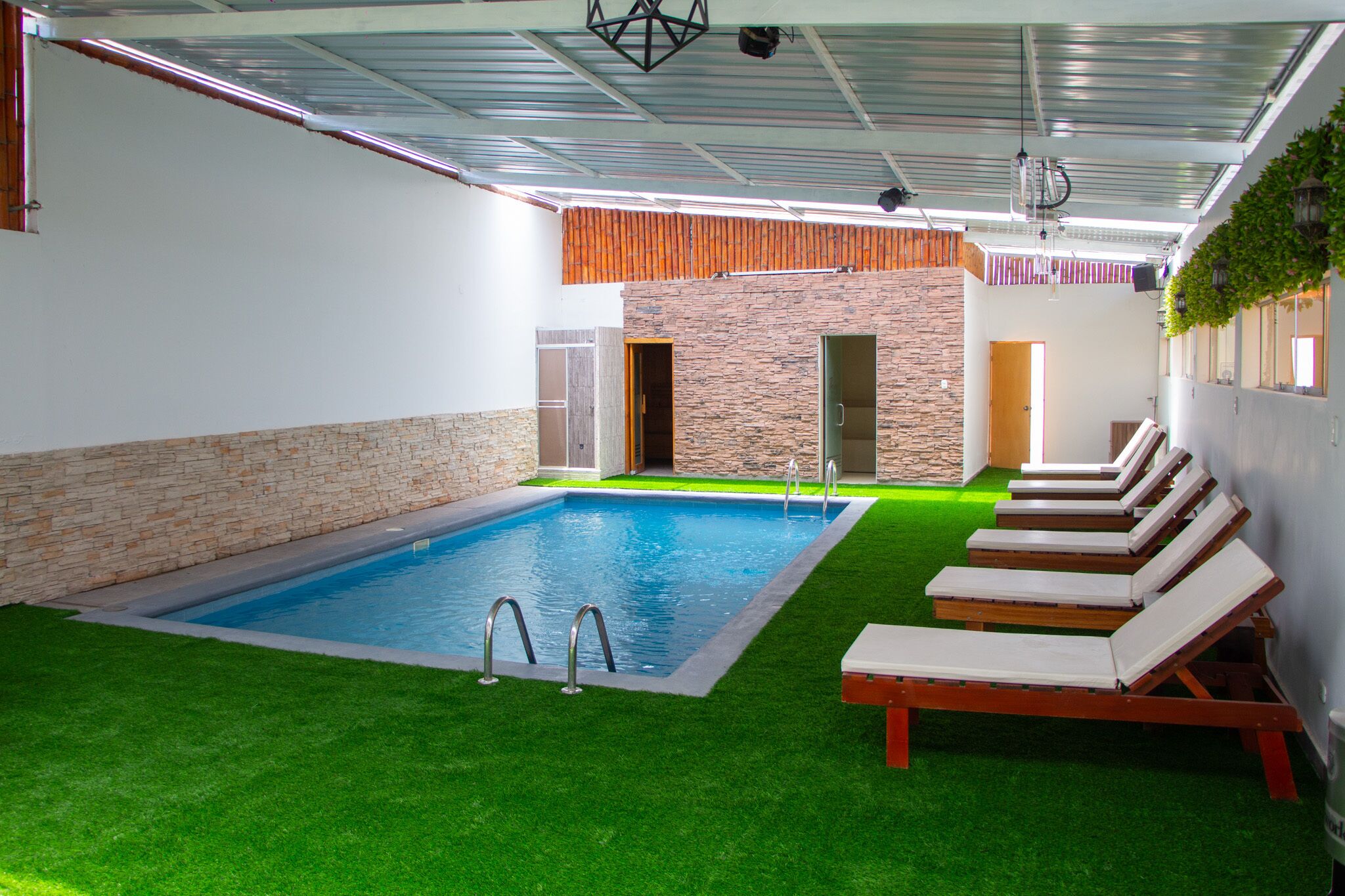 Hotel Thiago