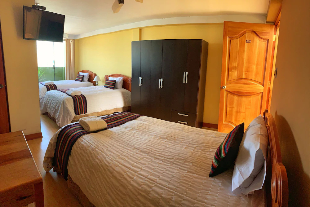 Hotel Ovalo Santa Monica