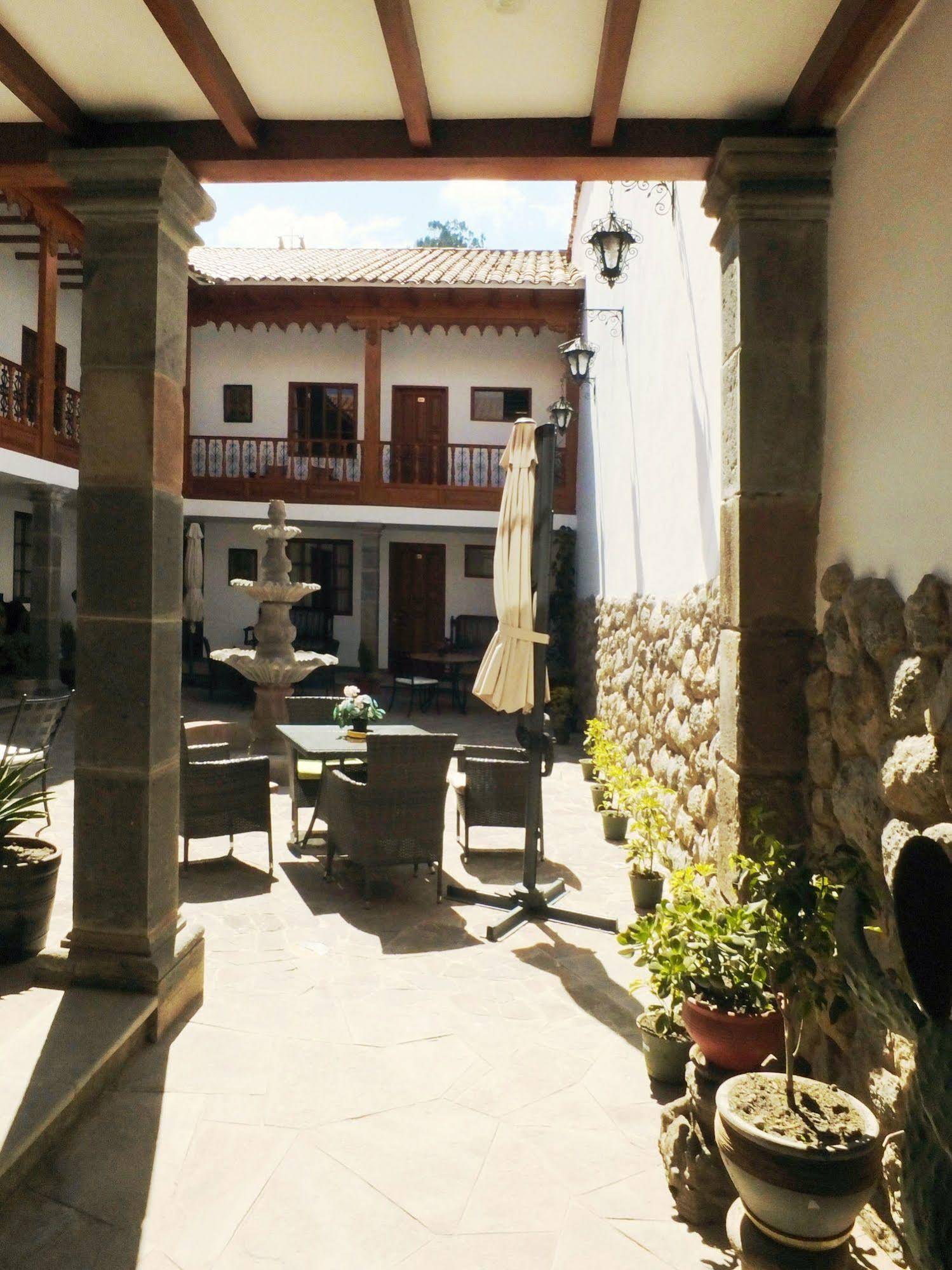 Illa Hotel