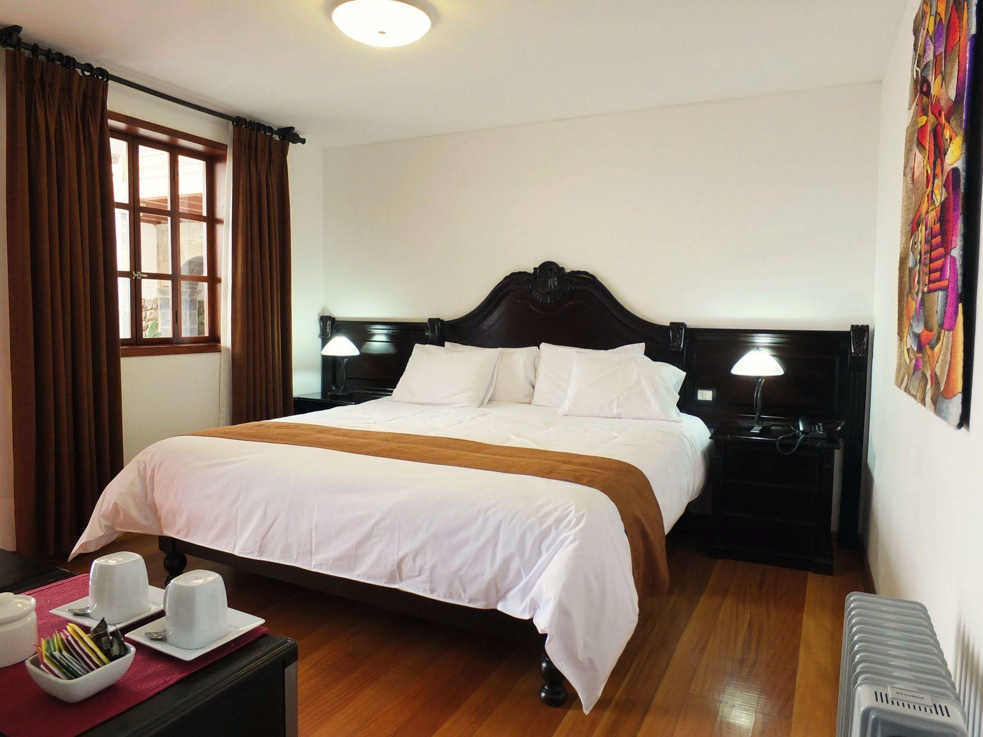 Illa Hotel