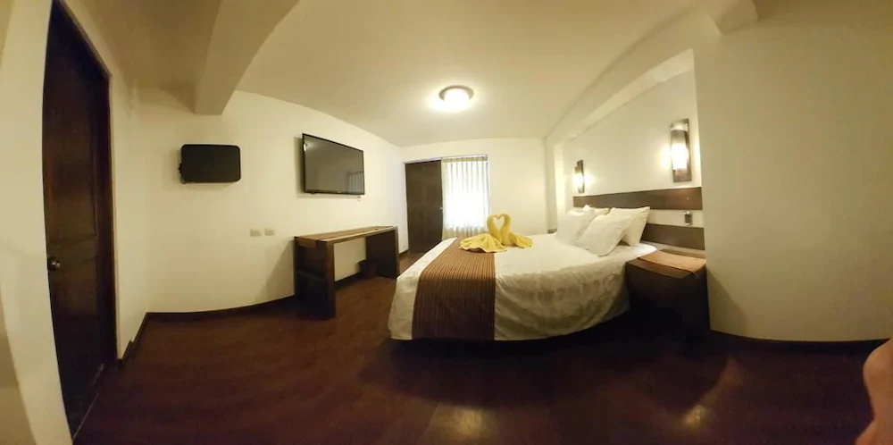 La Cabaña Hotel