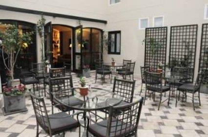 LP Los Portales Hotel