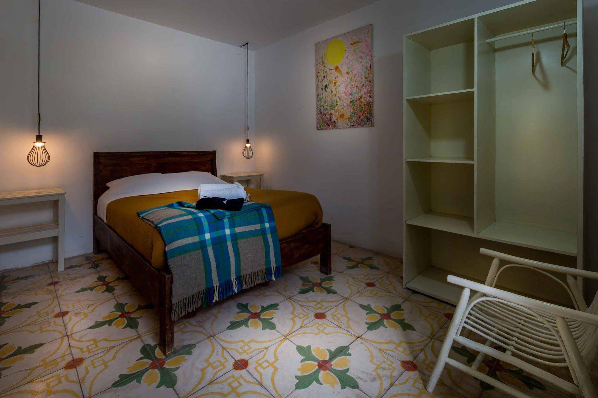 Niños Hotel Meloc