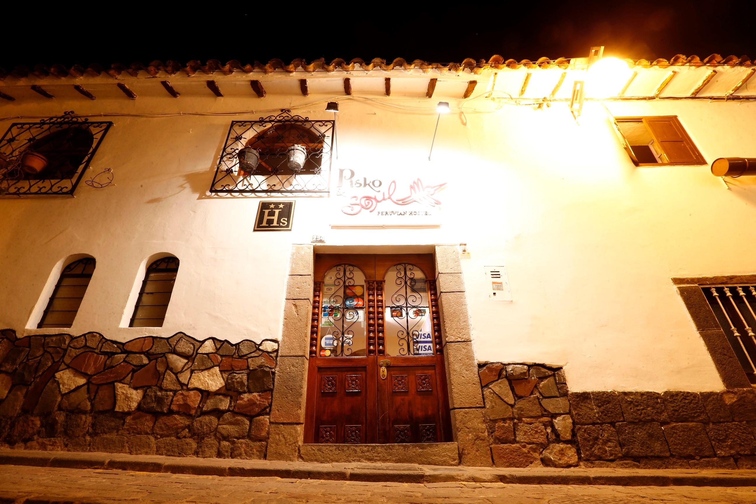Catama Inn