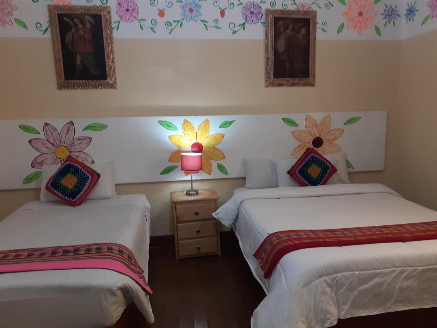 Reinbo Hostel B&B