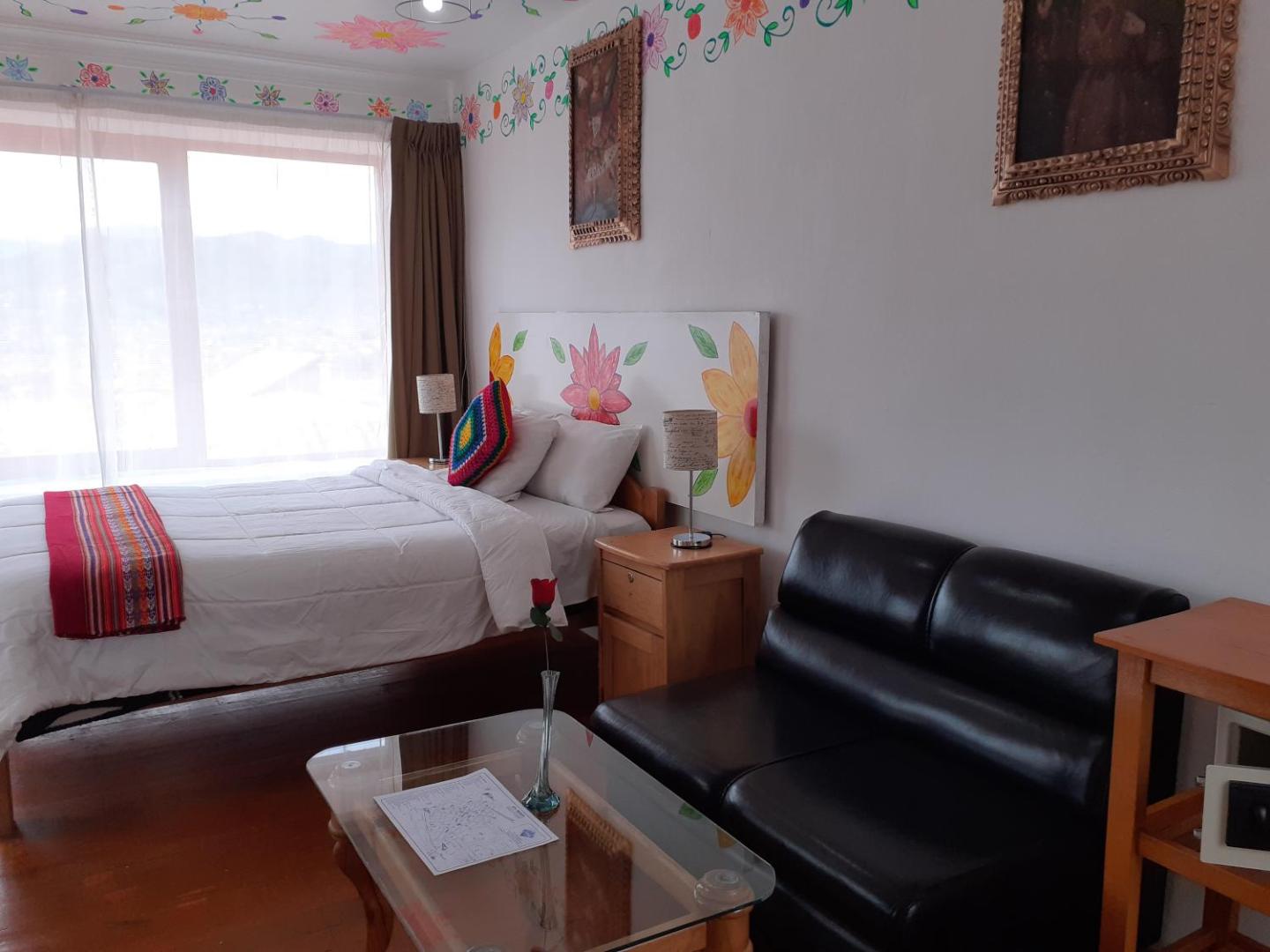 Reinbo Hostel B&B