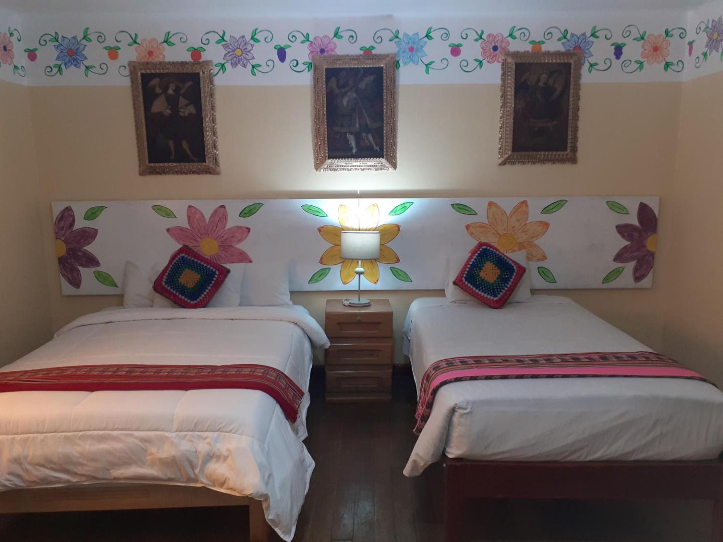 Reinbo Hostel B&B