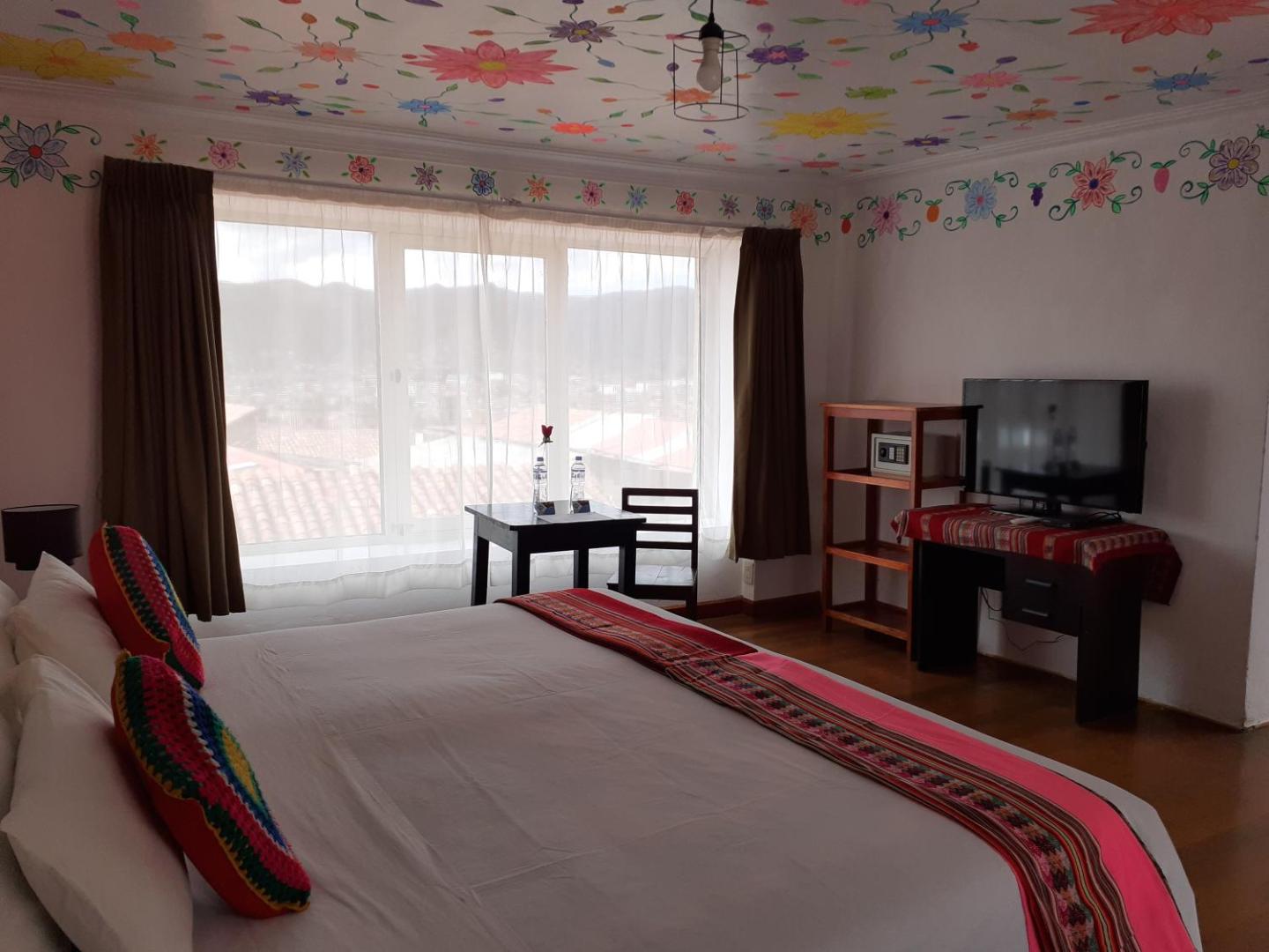 Reinbo Hostel B&B