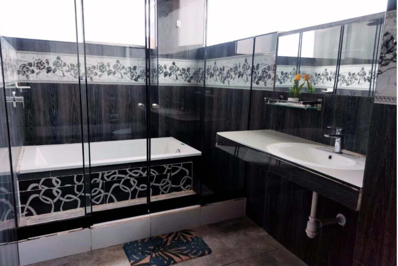 Samay Business Hotel