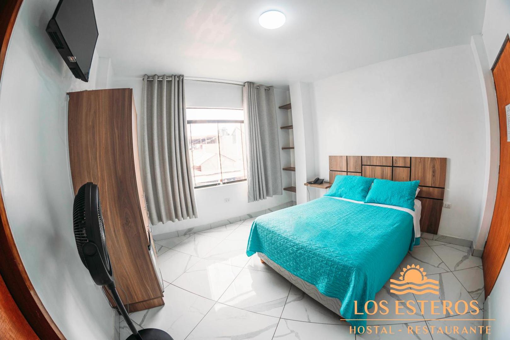 Los Esteros Hostal
