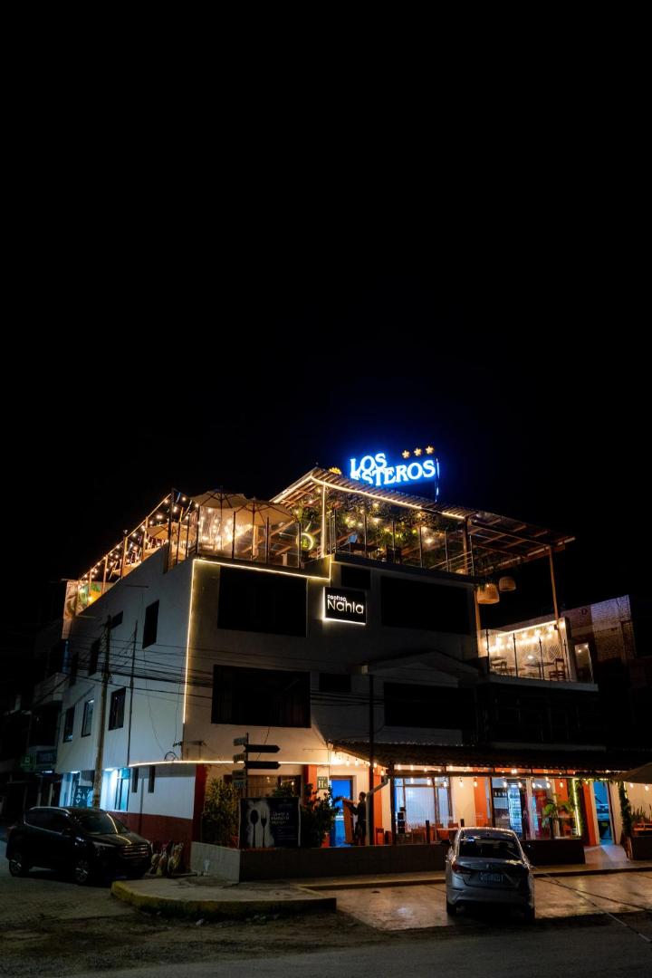 Los Esteros Hostal