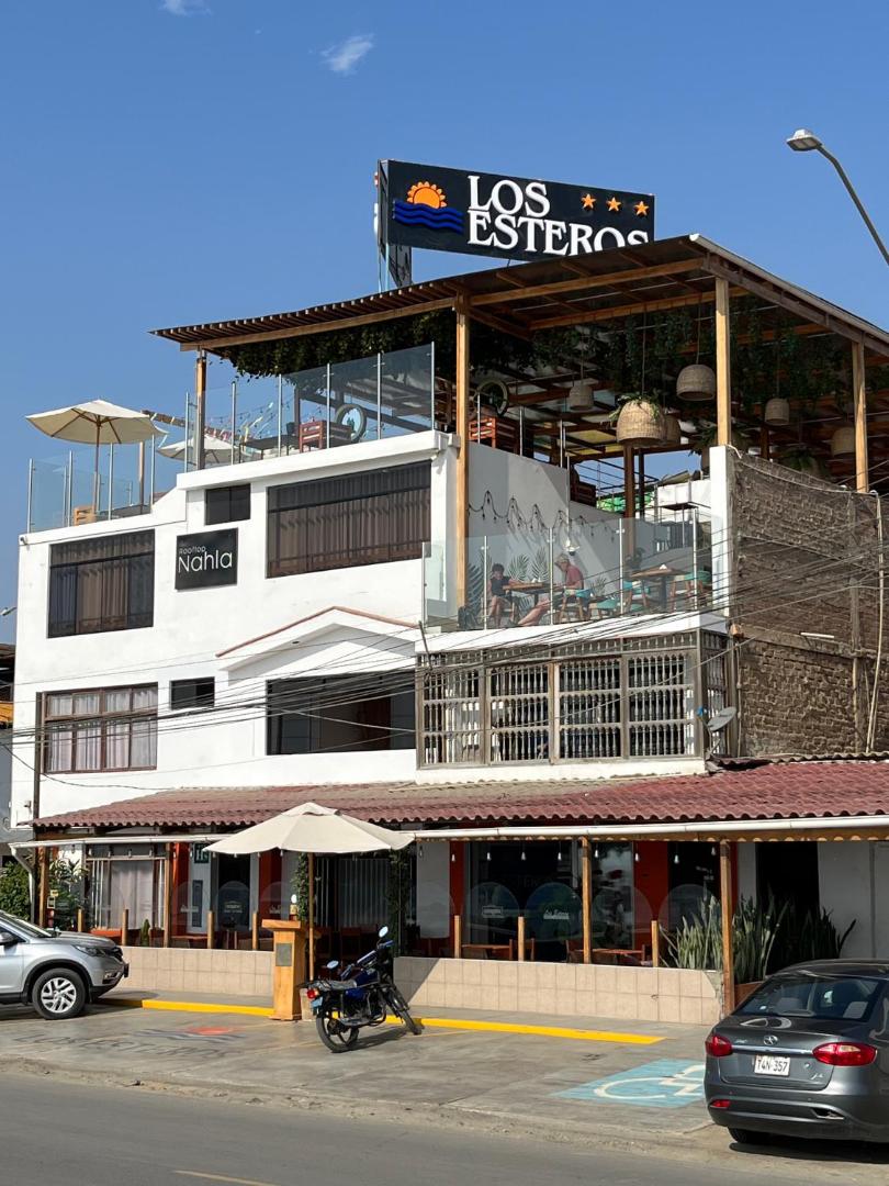 Los Esteros Hostal