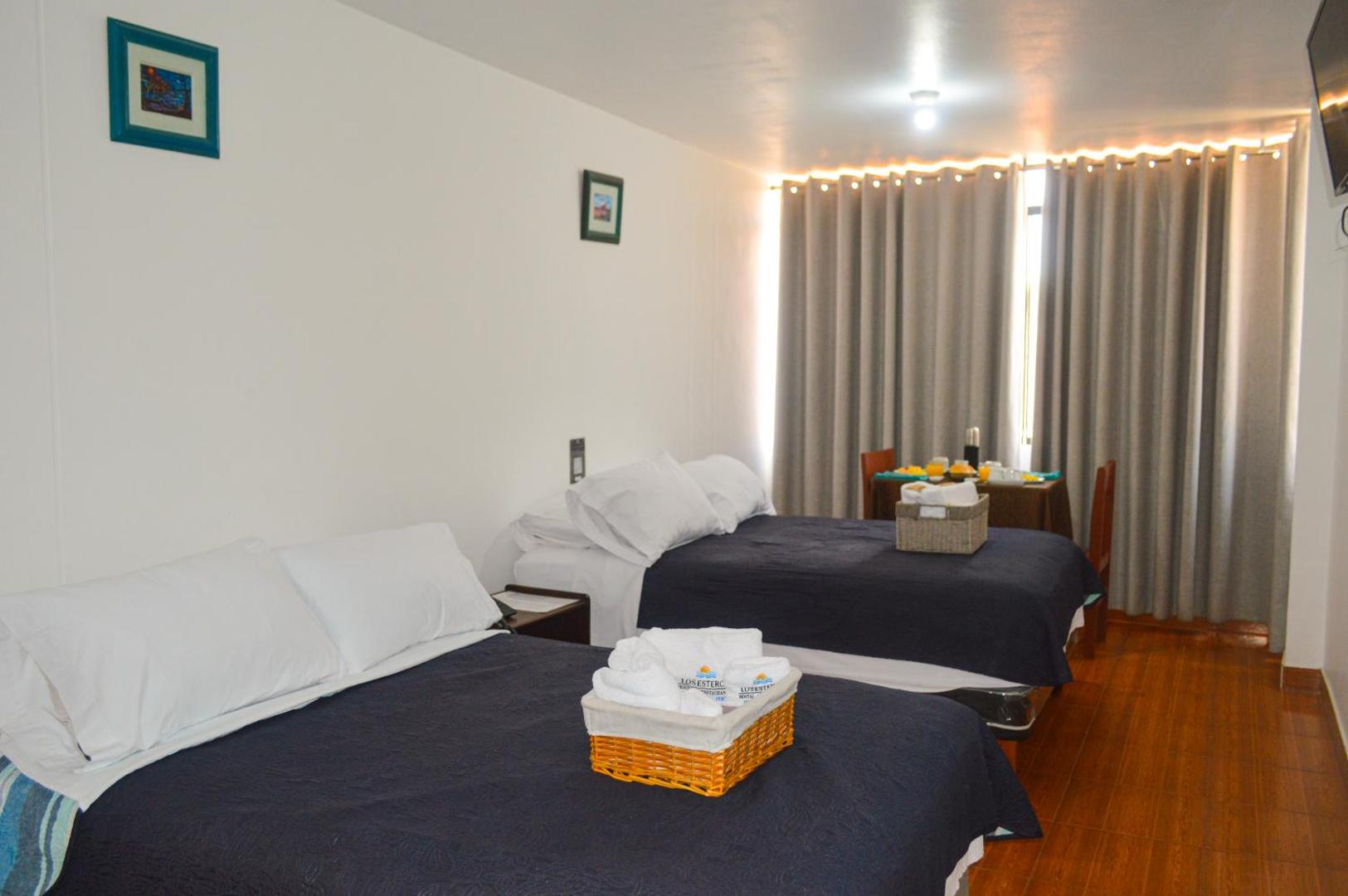 Los Esteros Hostal