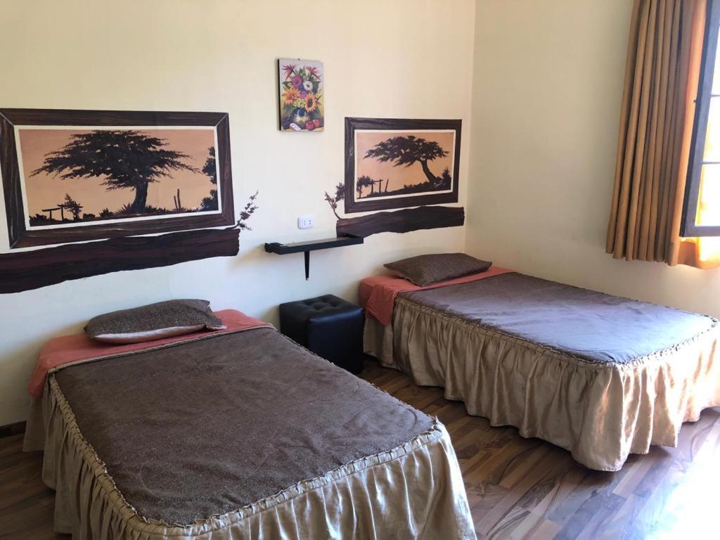 Hostal Huacachina Sunset