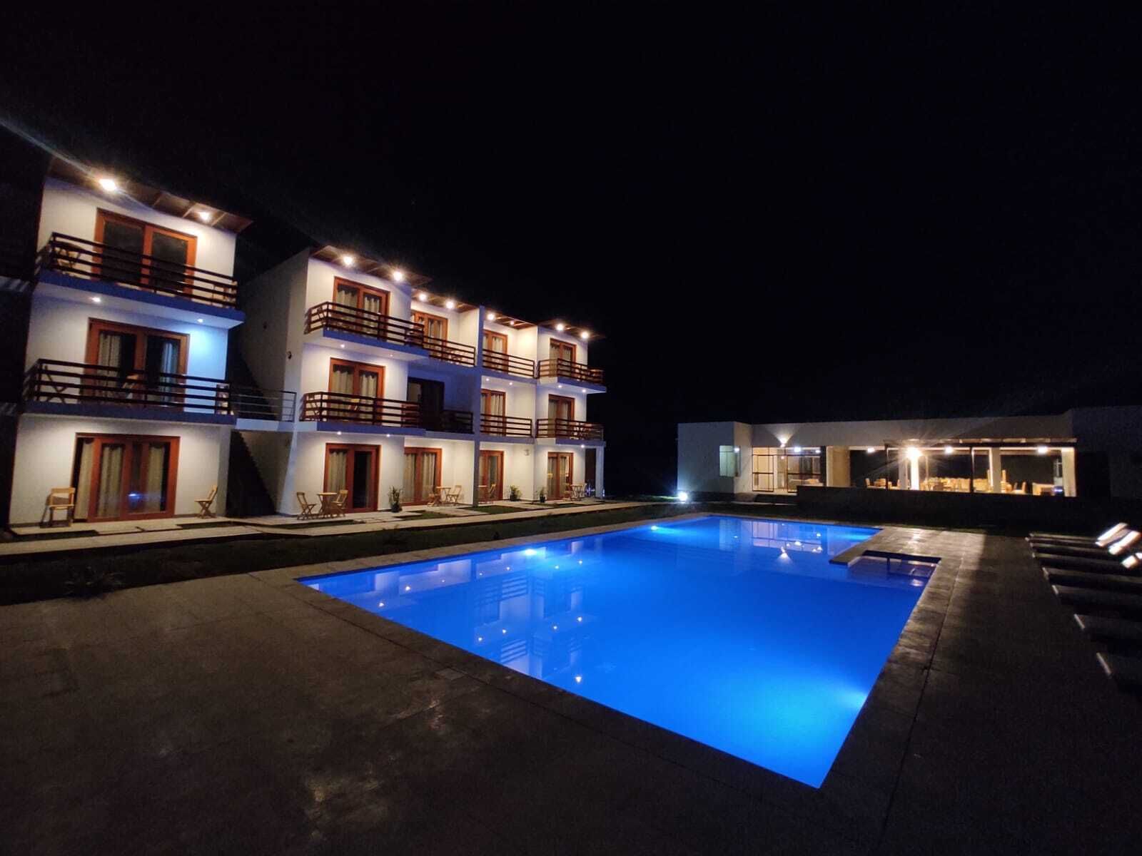 Hotel La Colina