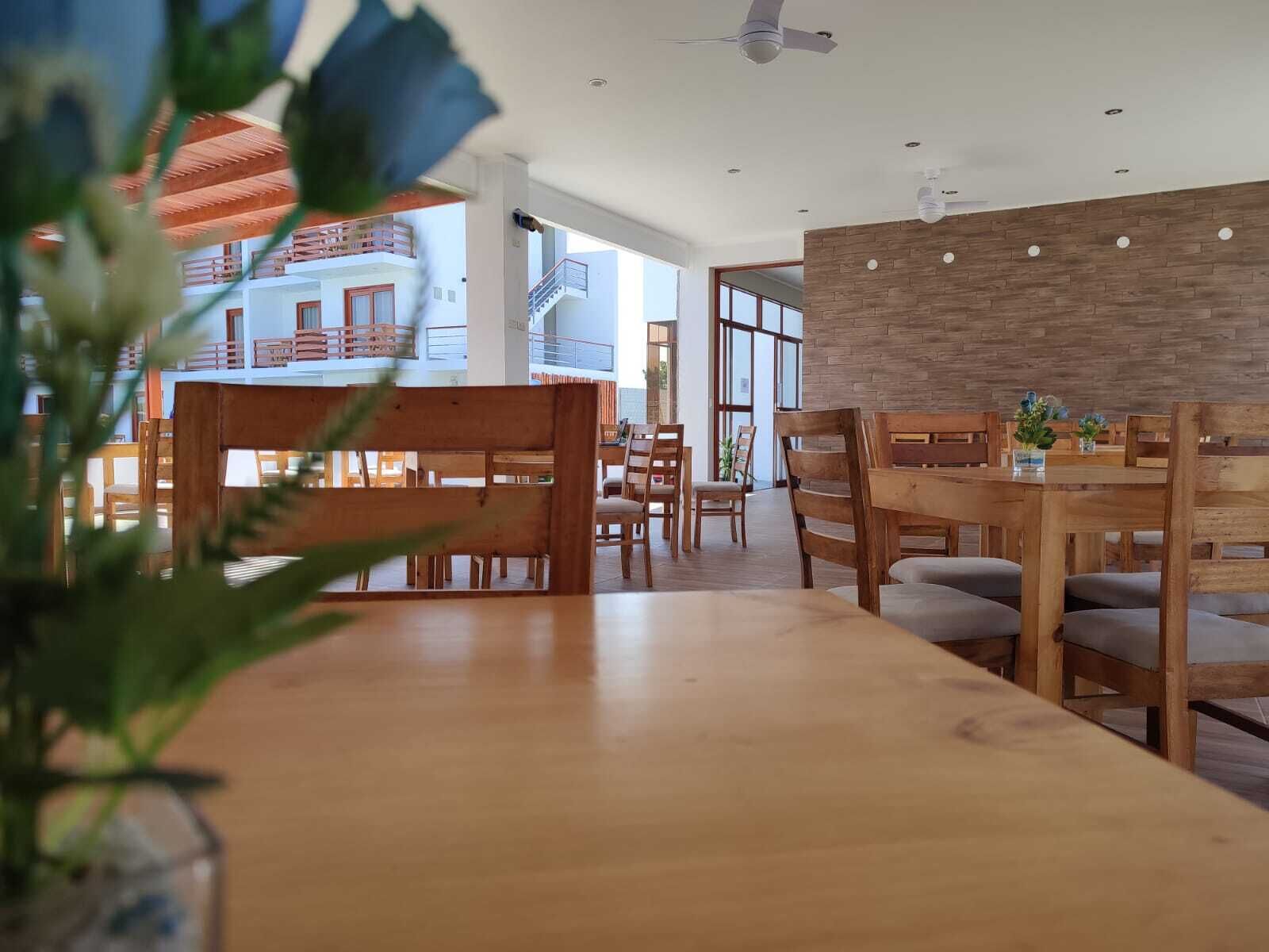 Hotel La Colina