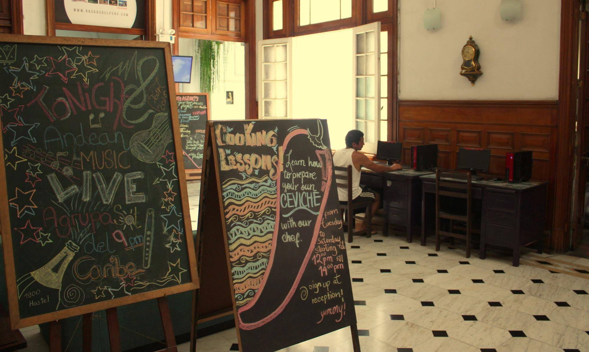 1900 Backpackers Hostel