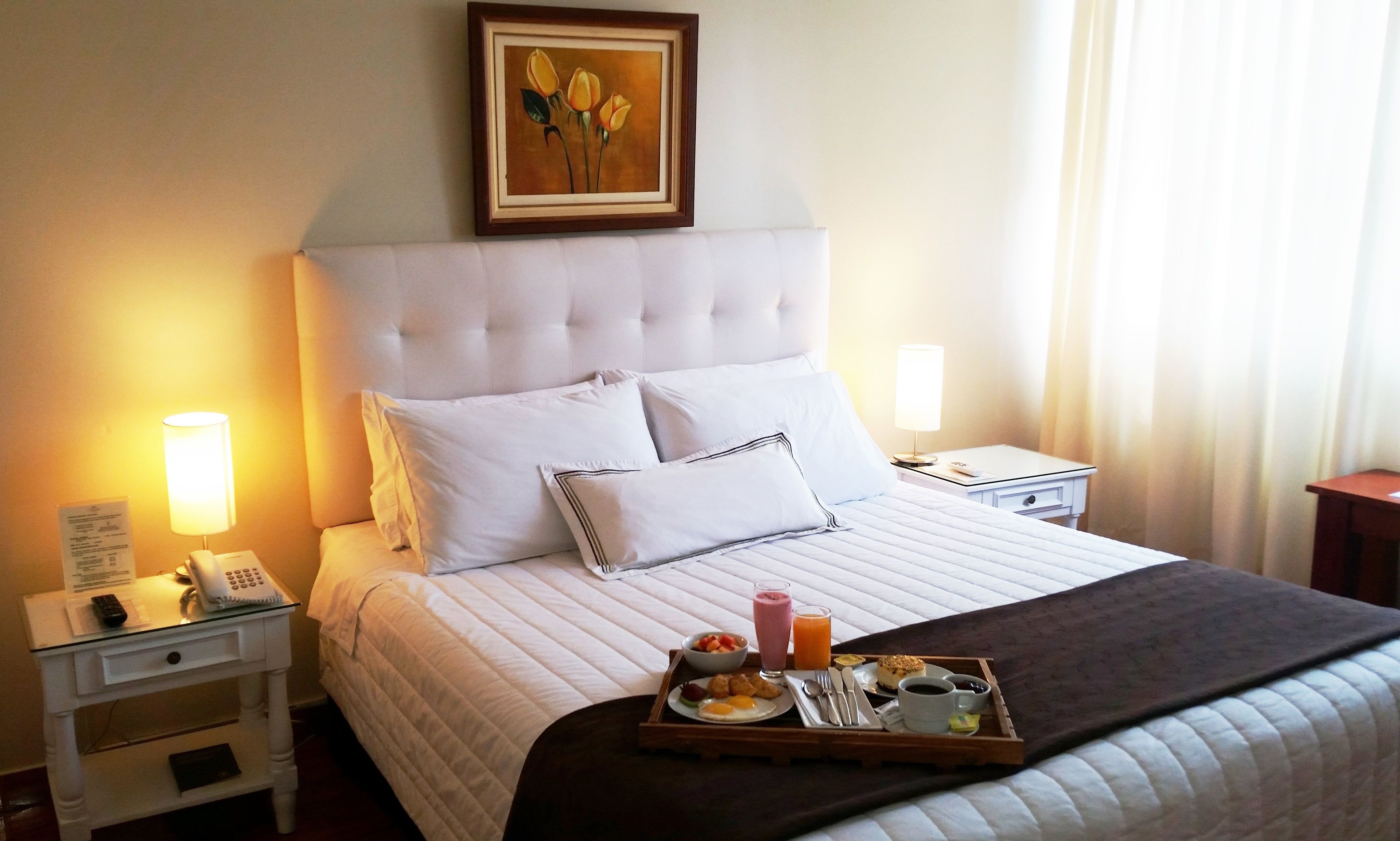 Epiqus Hotel