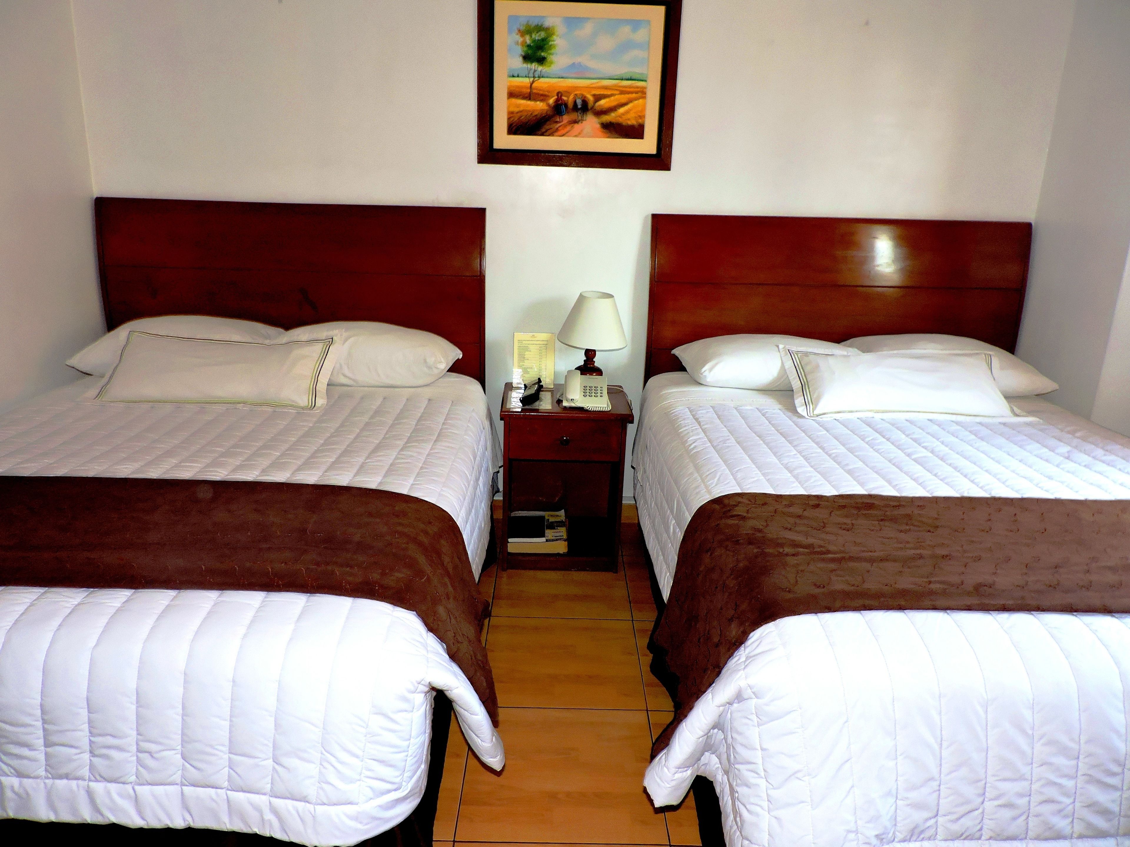 Epiqus Hotel