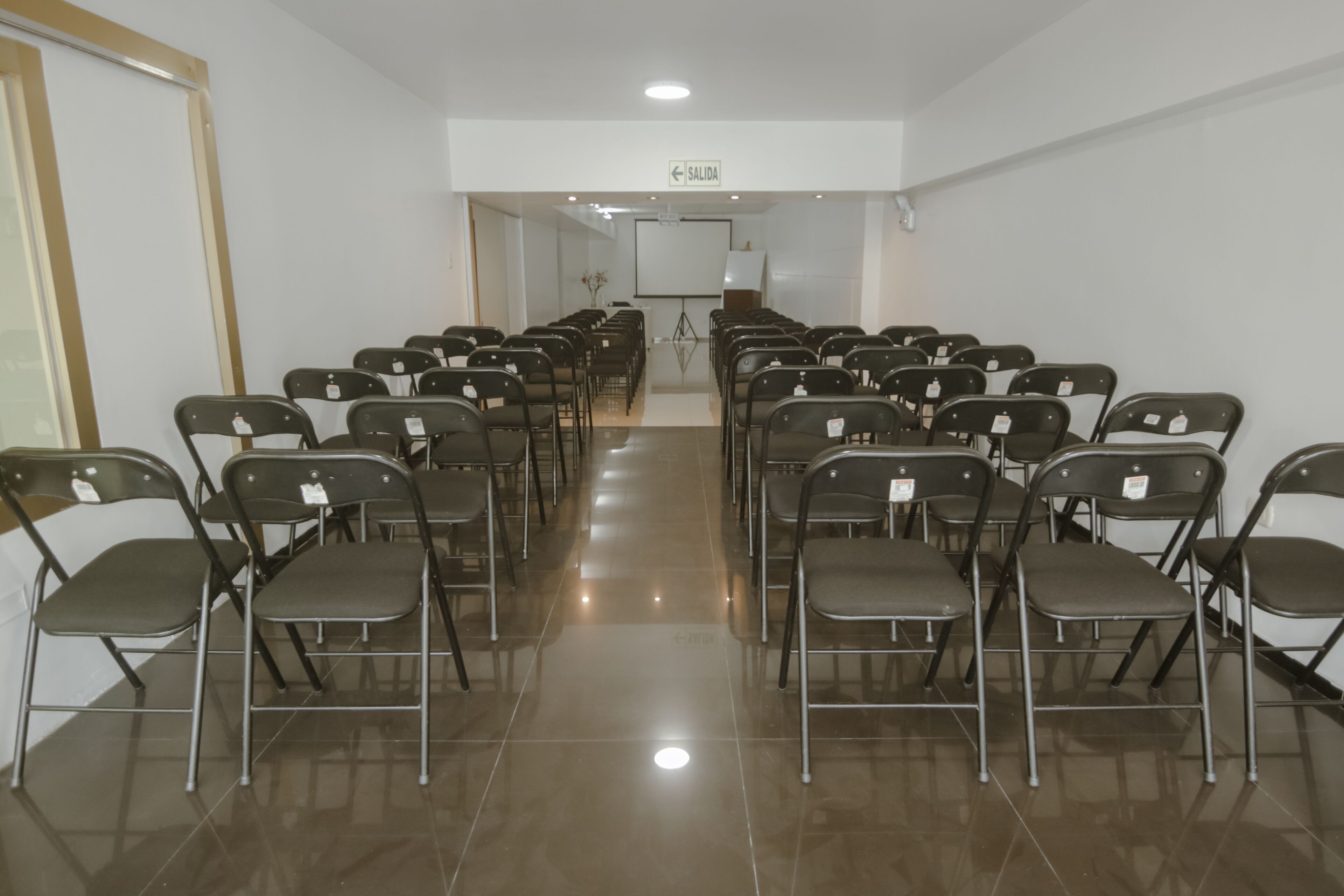 Epiqus Hotel